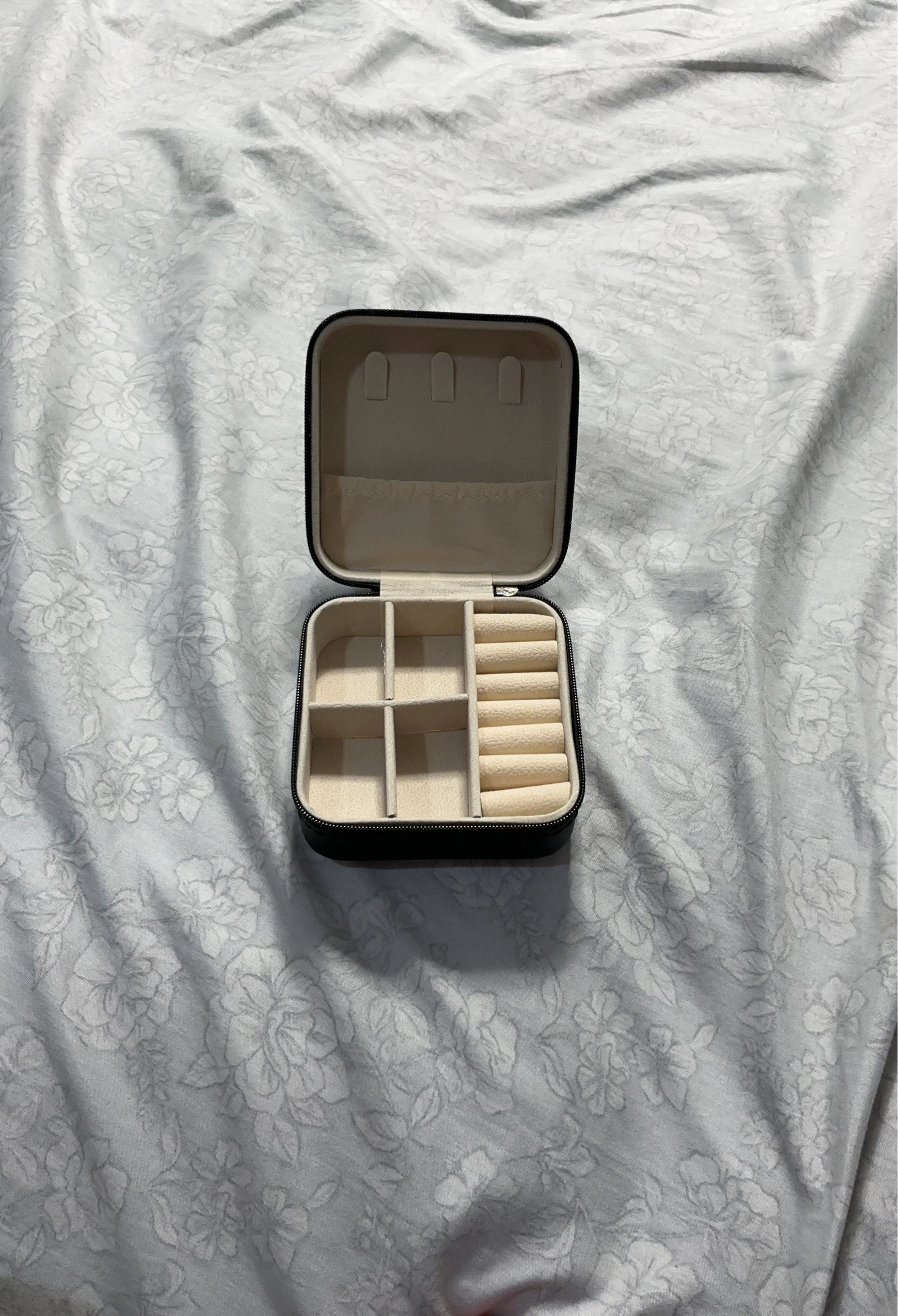 Black Travel Jewelry Organizer Box
