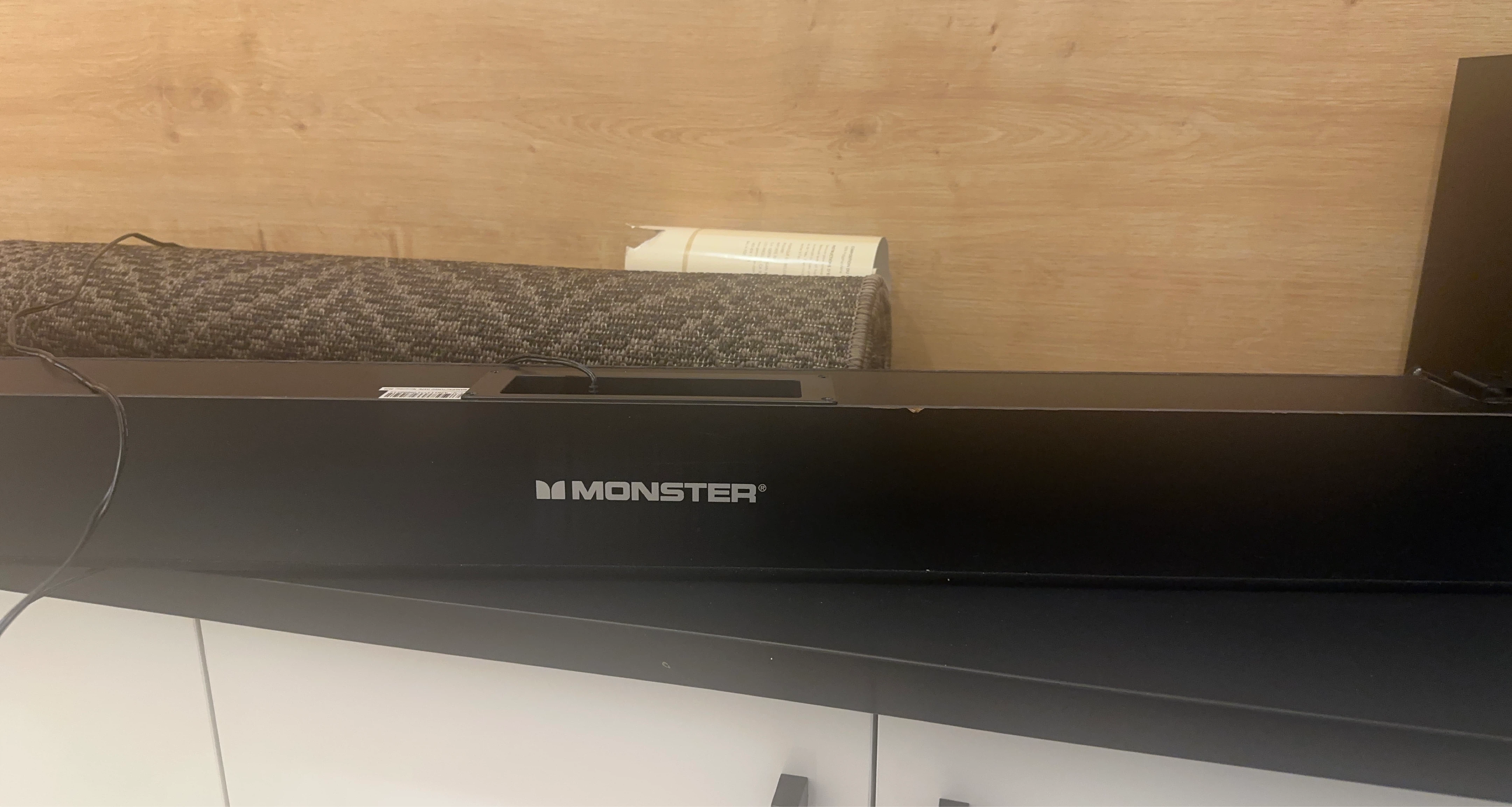 Monster Soundbar with light