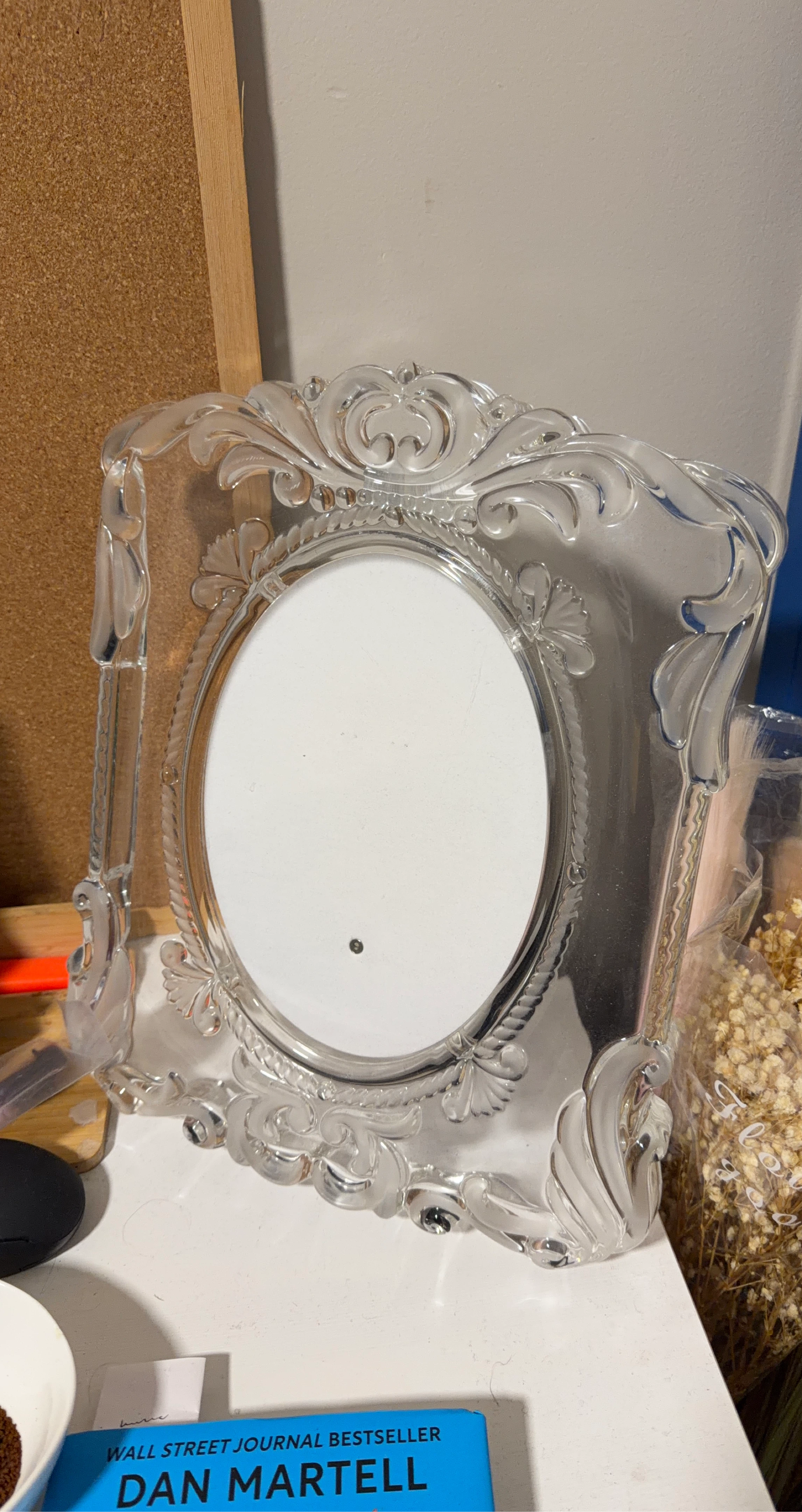 Mikasa Princess Oval Picture Frame