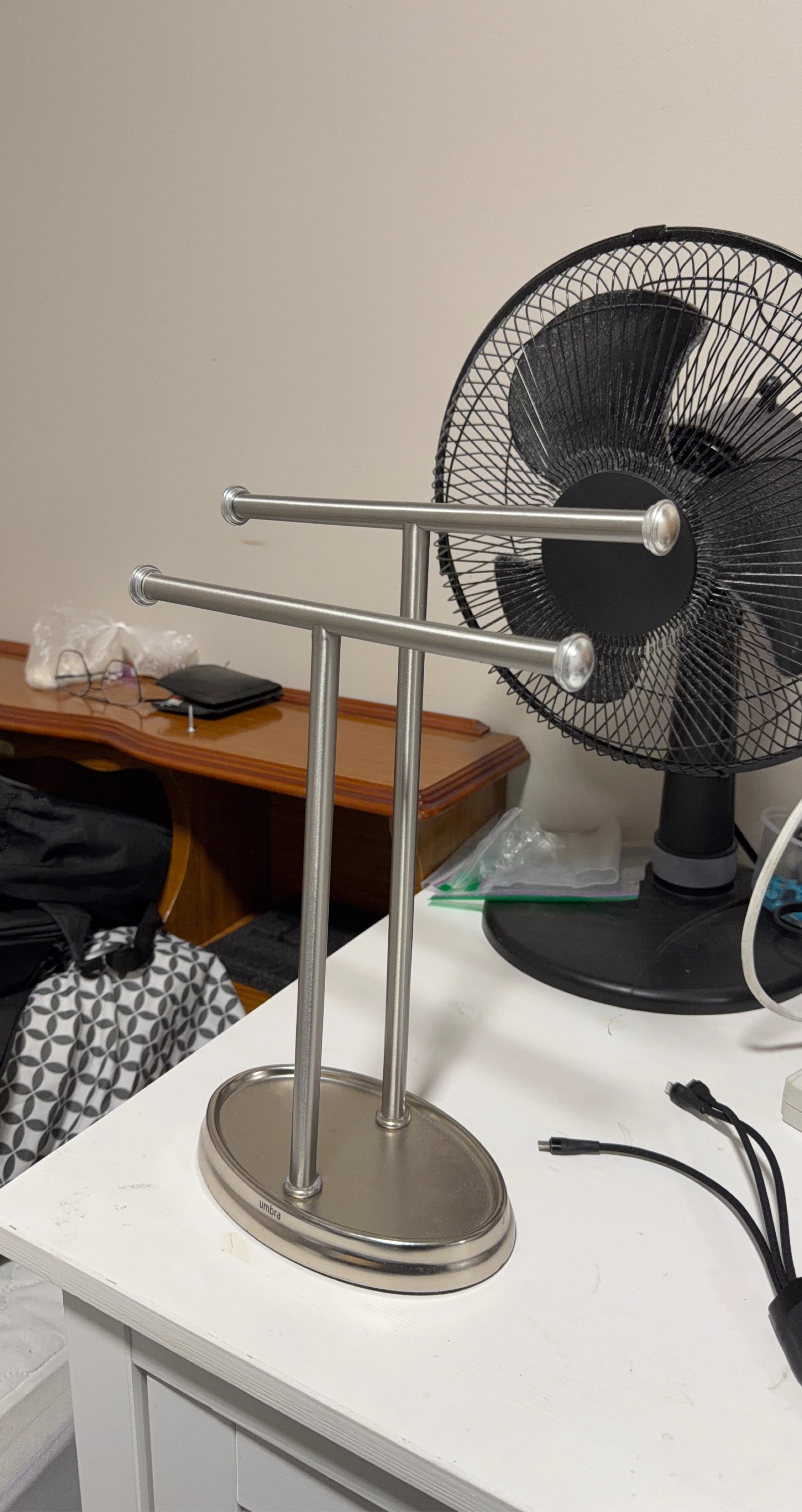 Umbra Metal Towel Holder Stand