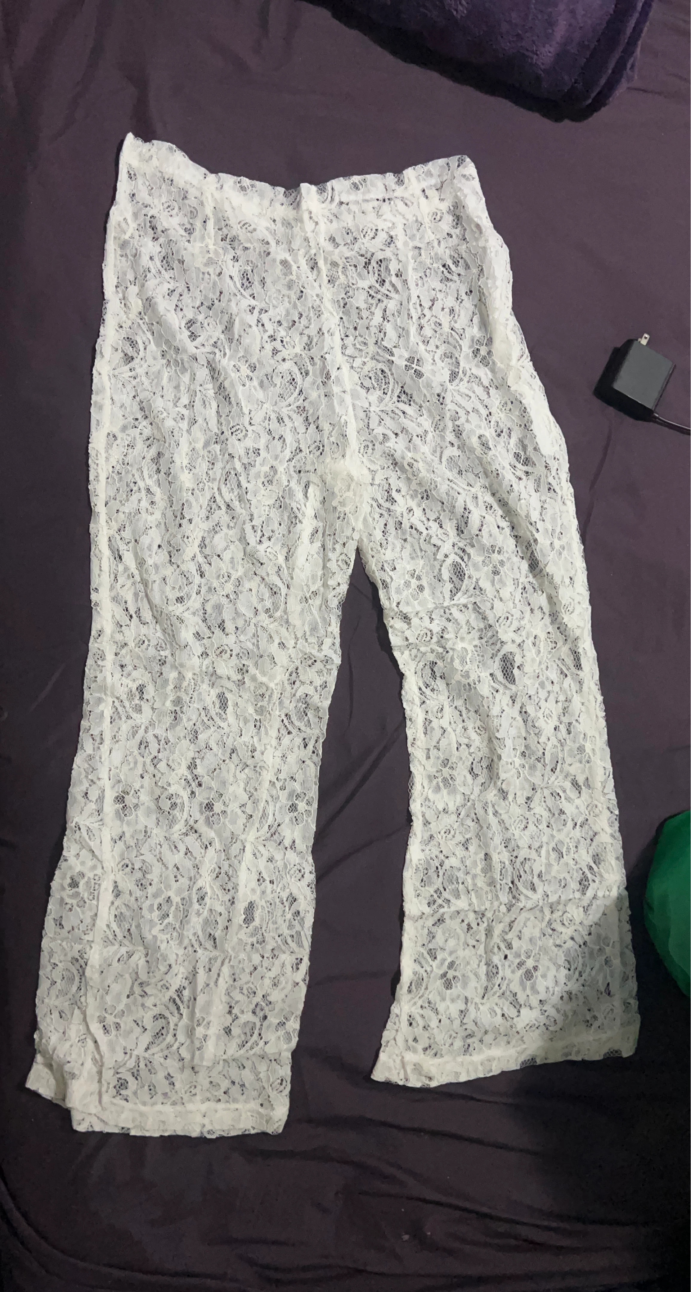 White Lace Set - Pants and Bralette (M)