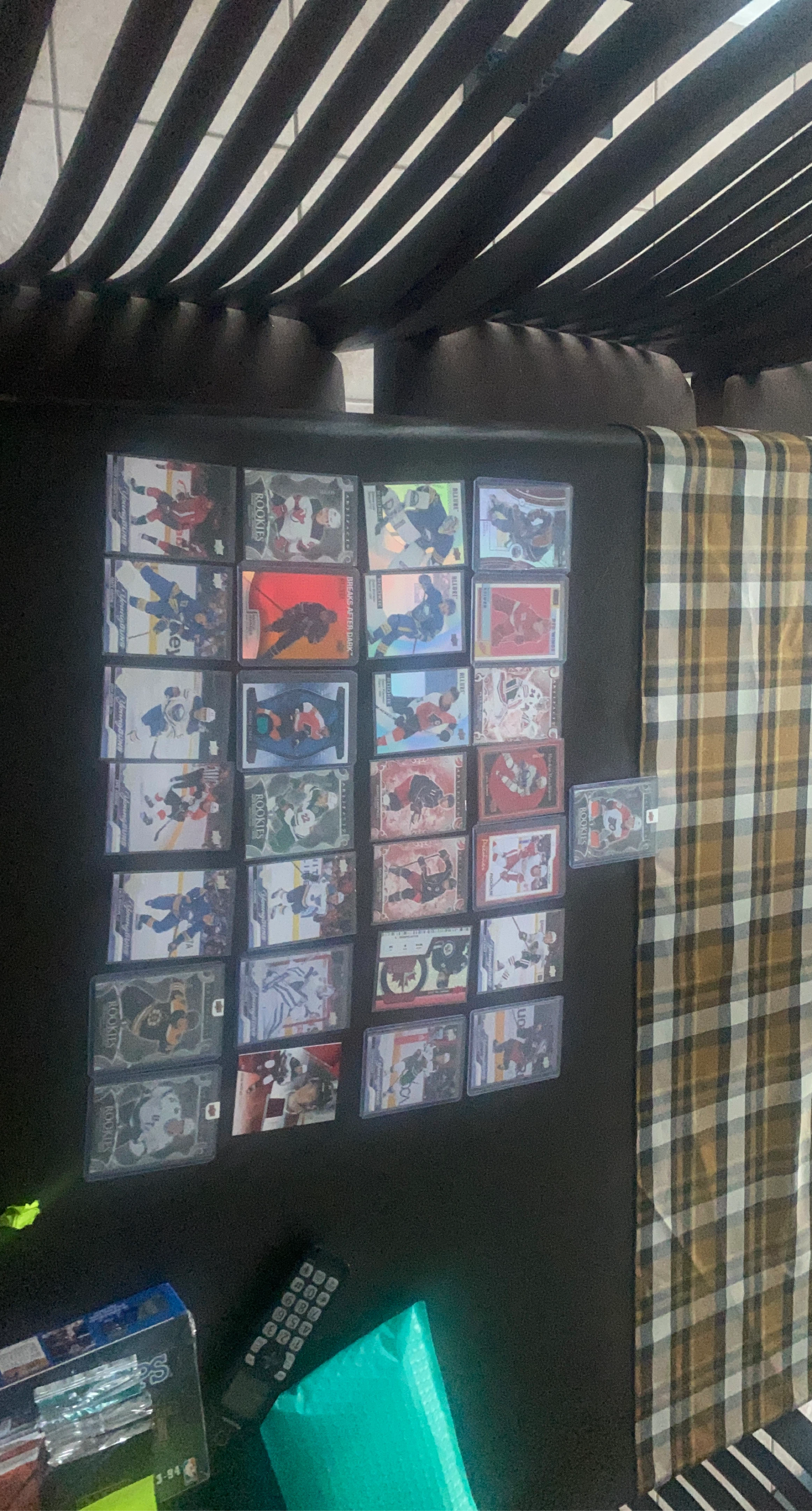 Assorted Hockey Cards