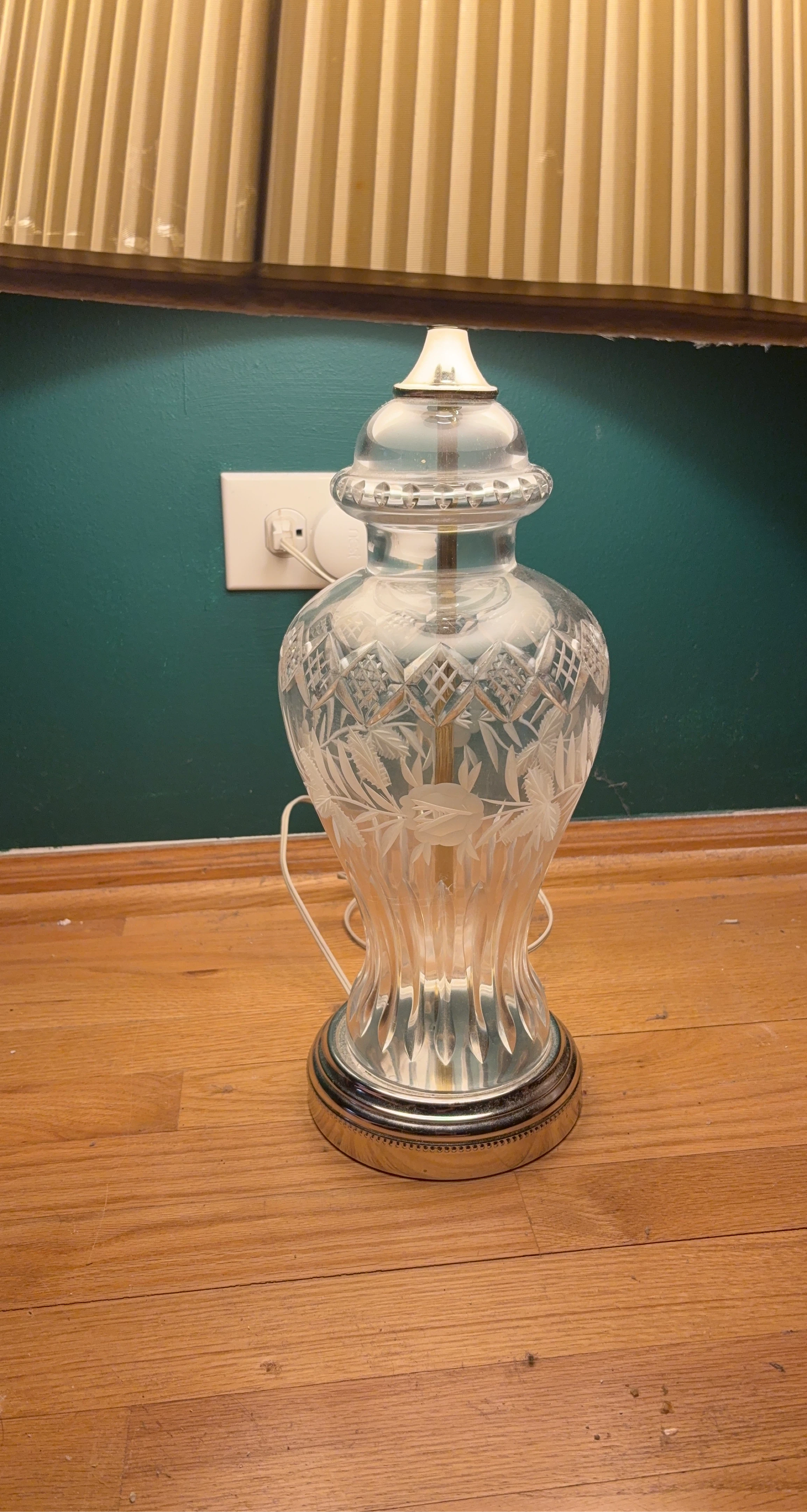Clear Etched Glass Table Lamp