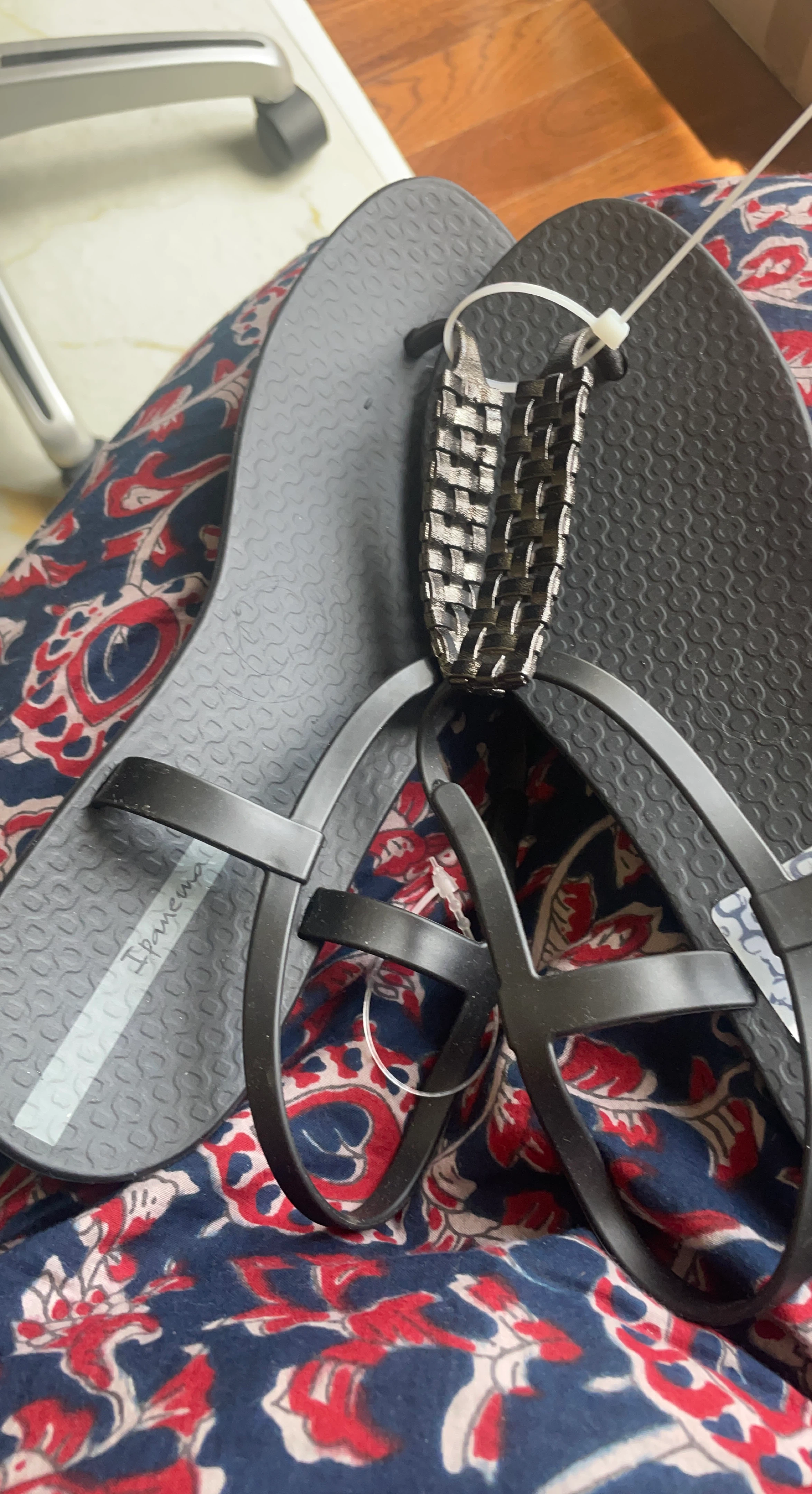 Ipanema Flip Flops size 10