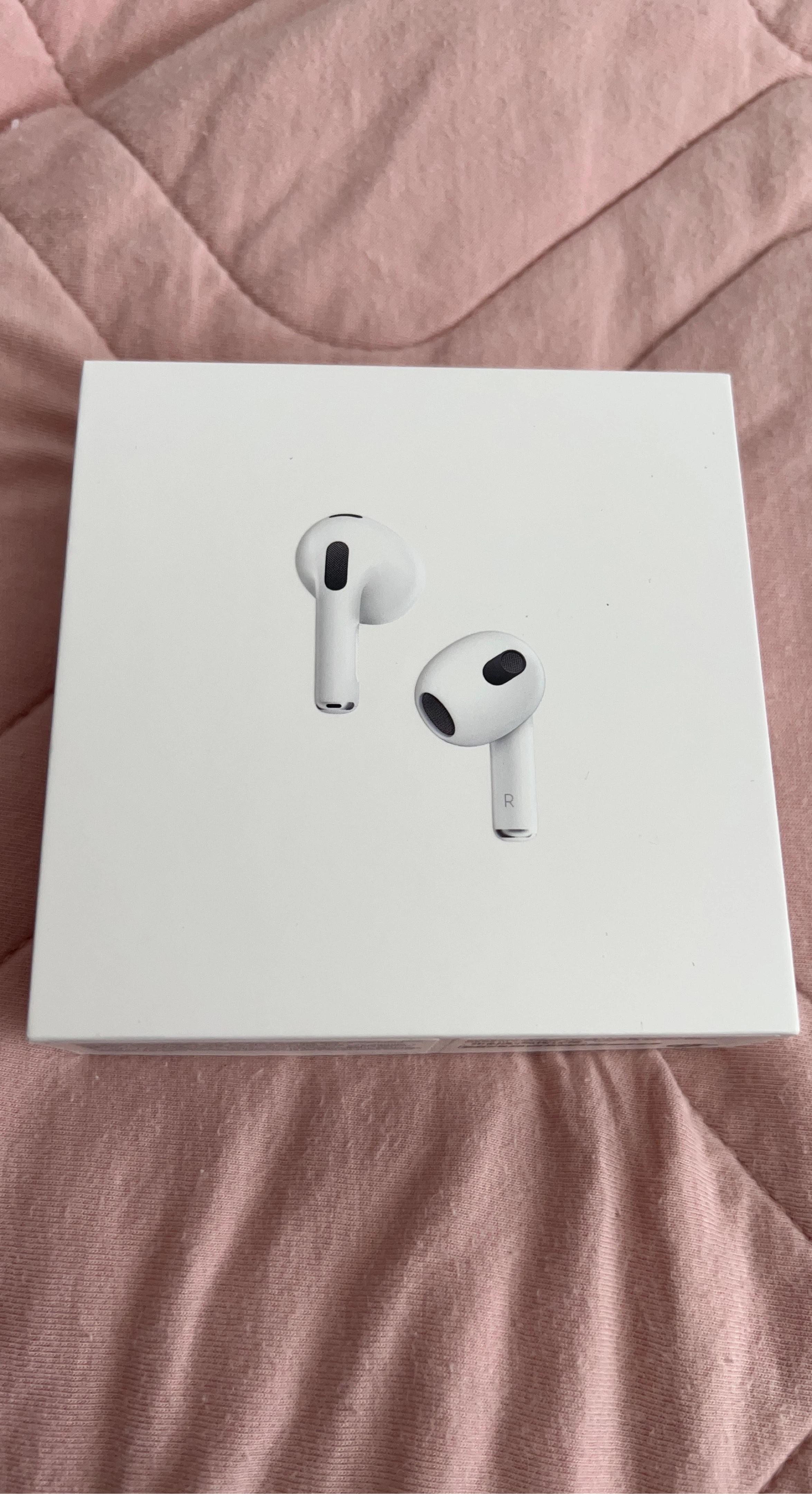 Apple AirPods (3rd generation) - White