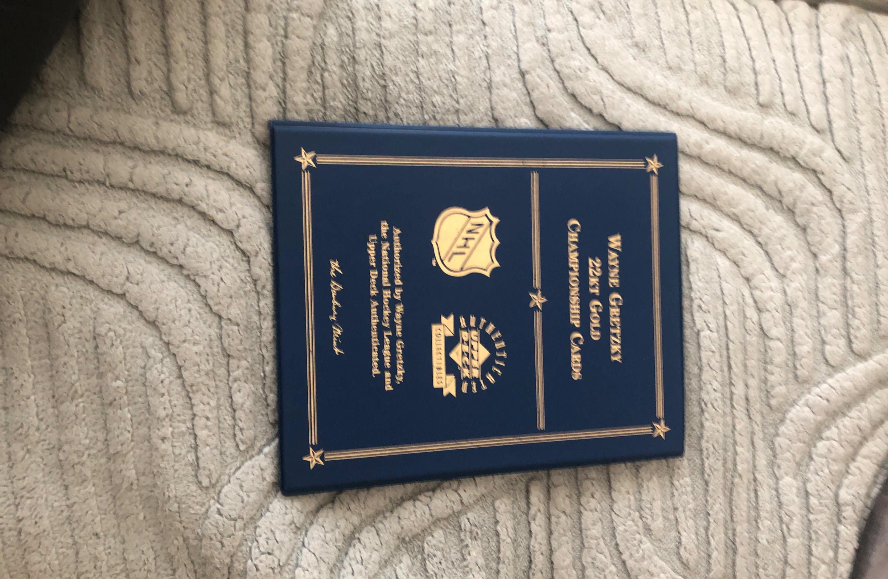 Wayne Gretzky 22kt Gold Championship Cards