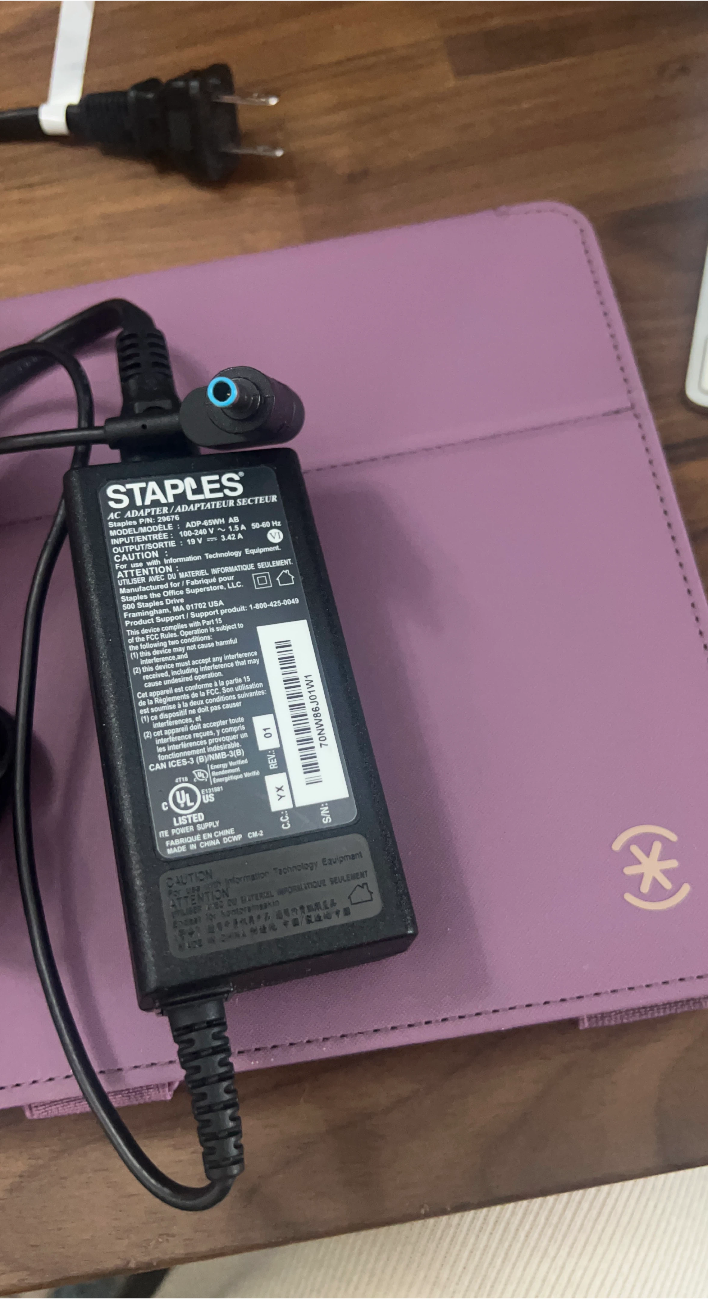 Staples ADP-65WH AB AC Power Adapter 19V 3.42A