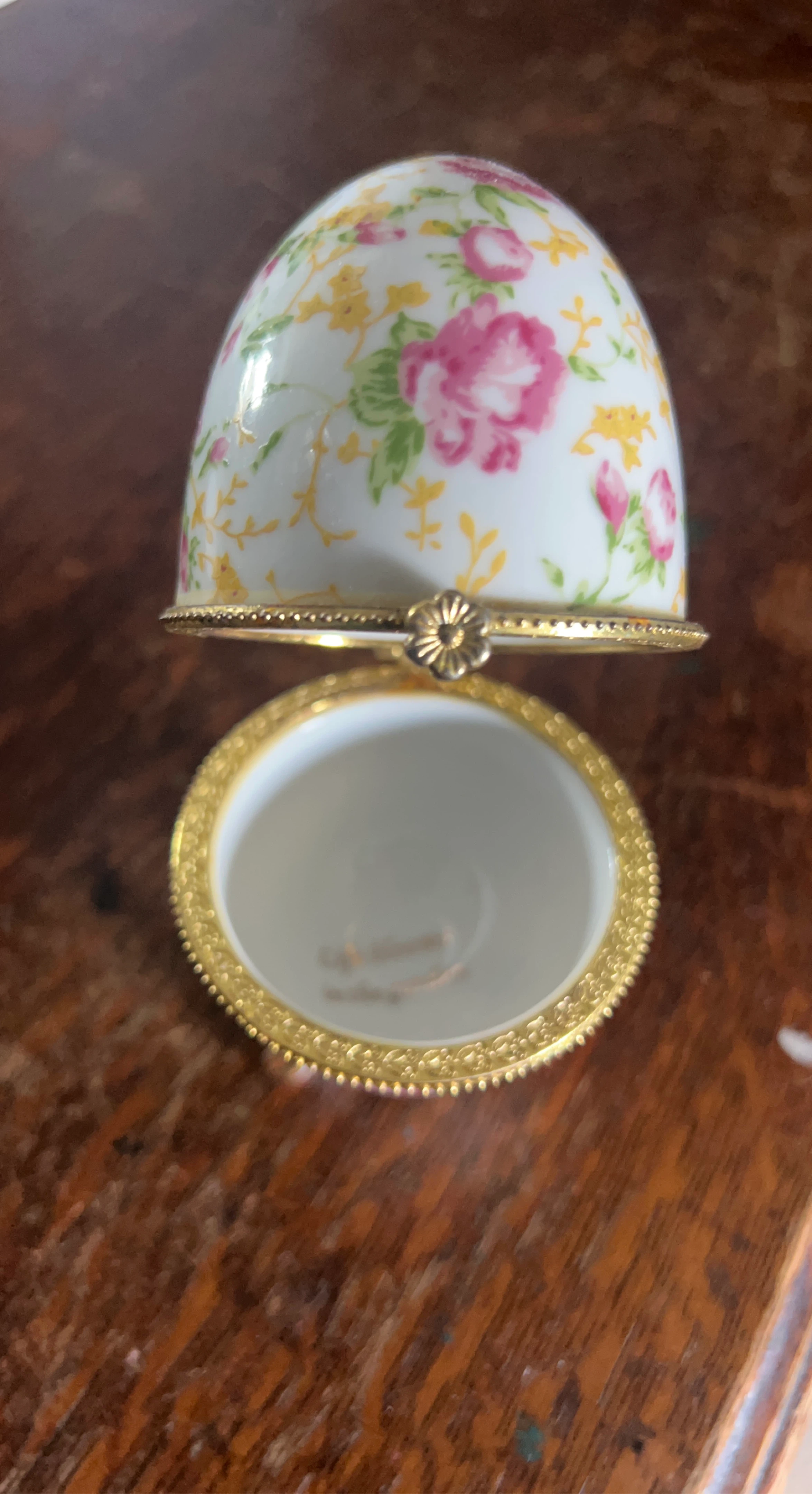 Lily Creek Floral Trinket Box