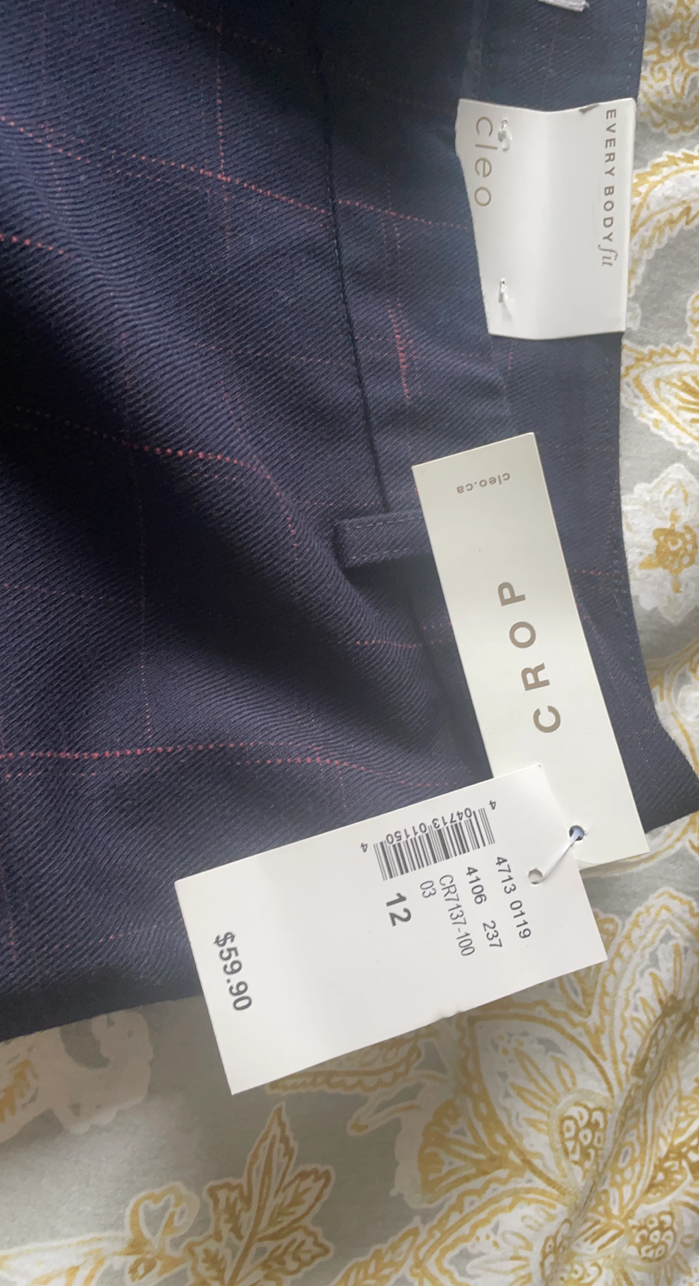 Cleo Women's Size 12 Crop Pants Navy Plaid