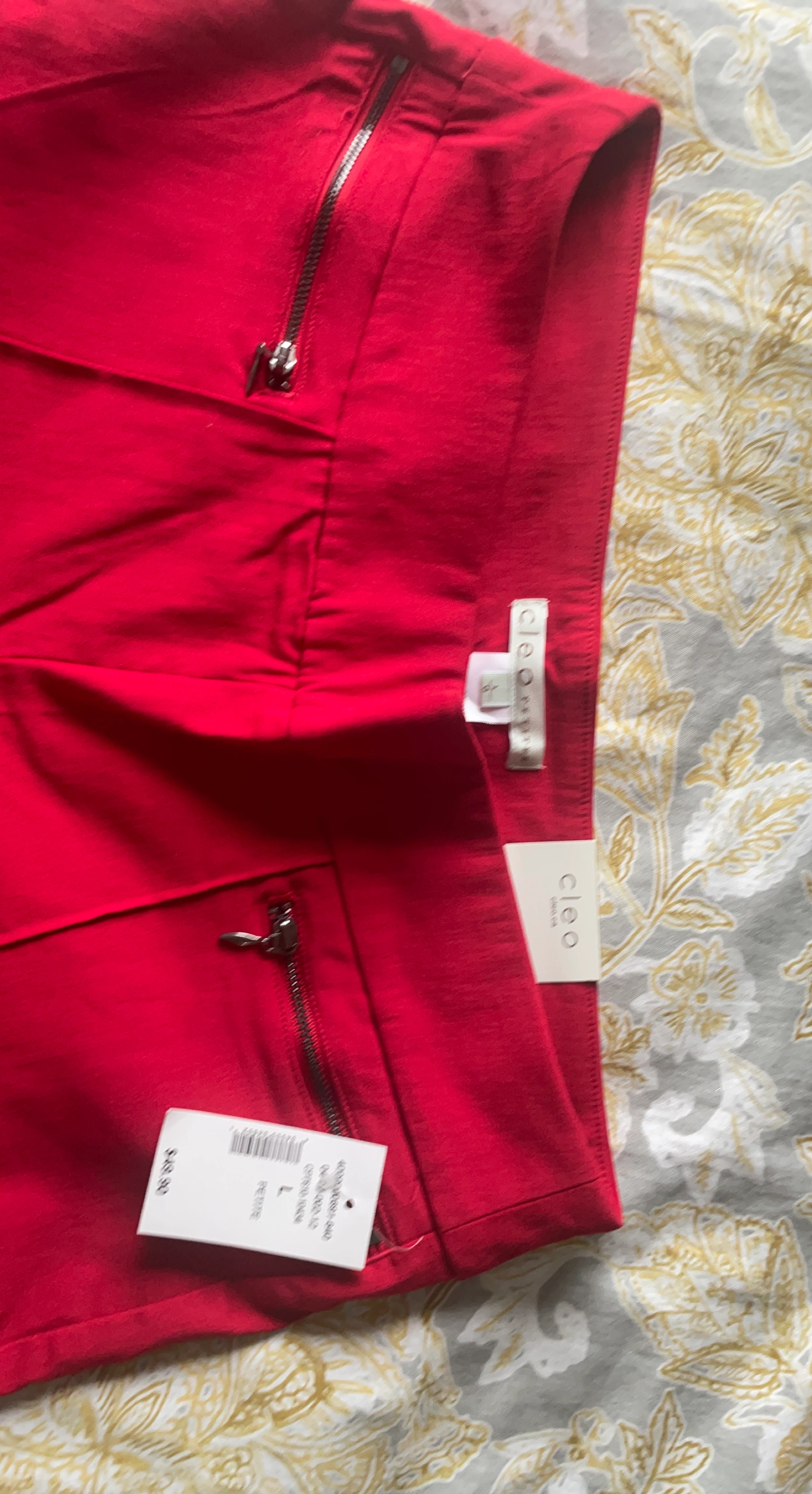 Cleo Petite Red Zipper Pants Size L