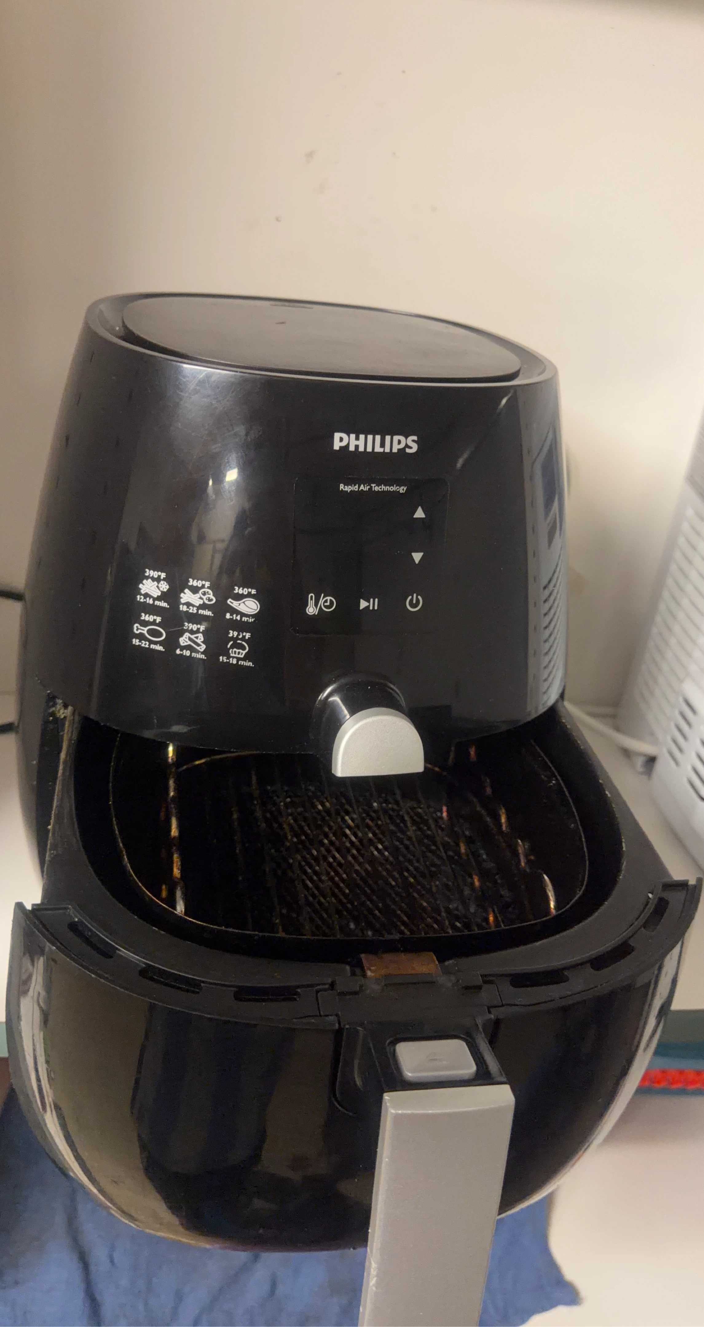Philips Air Fryer Rapid Air Technology Black