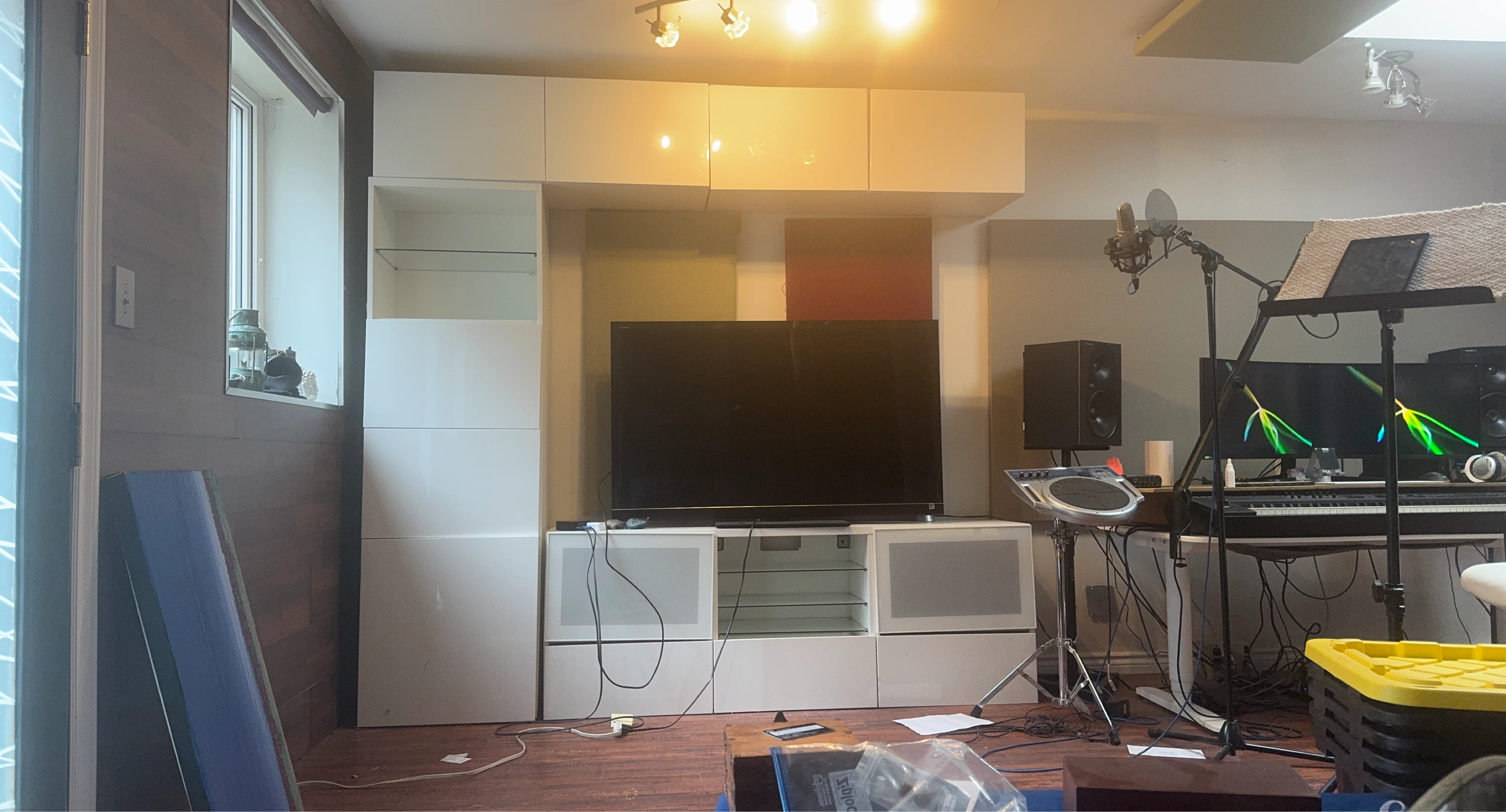 Gloss White IKEA Entertainment wall Unit - photo 2