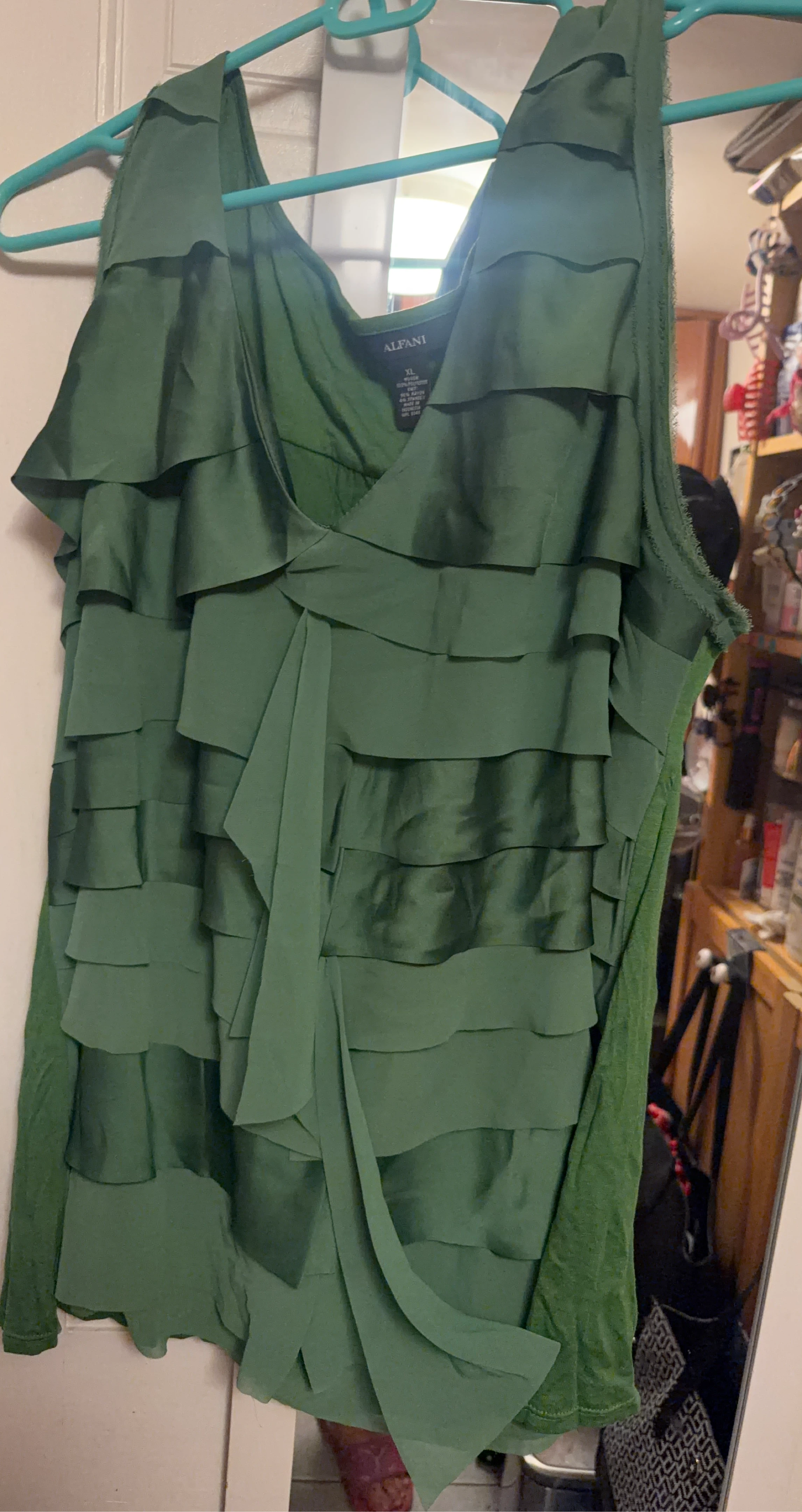 Alfani Green Ruffle Tank Top XL