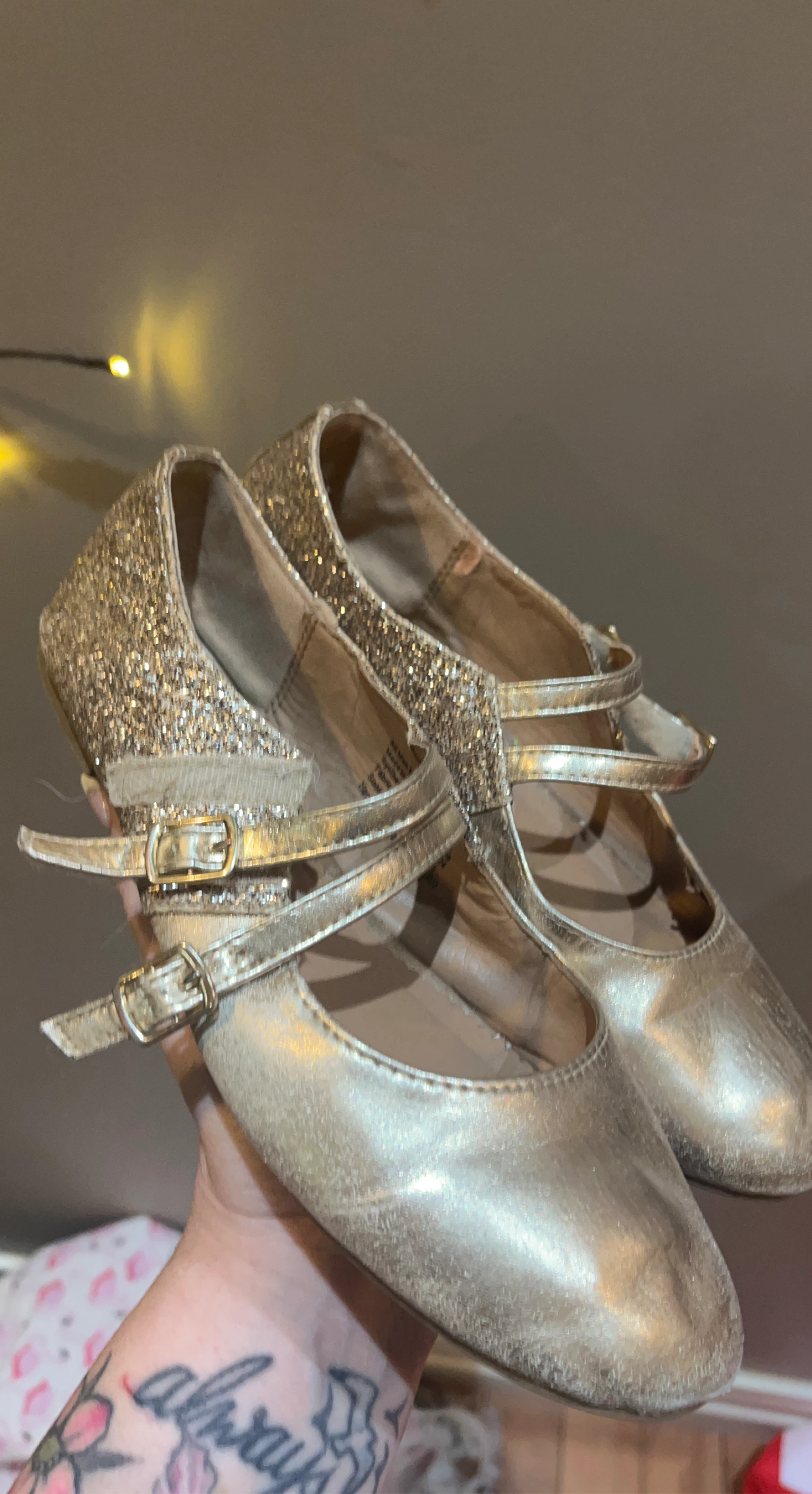 Gold Glitter Mary Jane Shoes with Buckle Straps