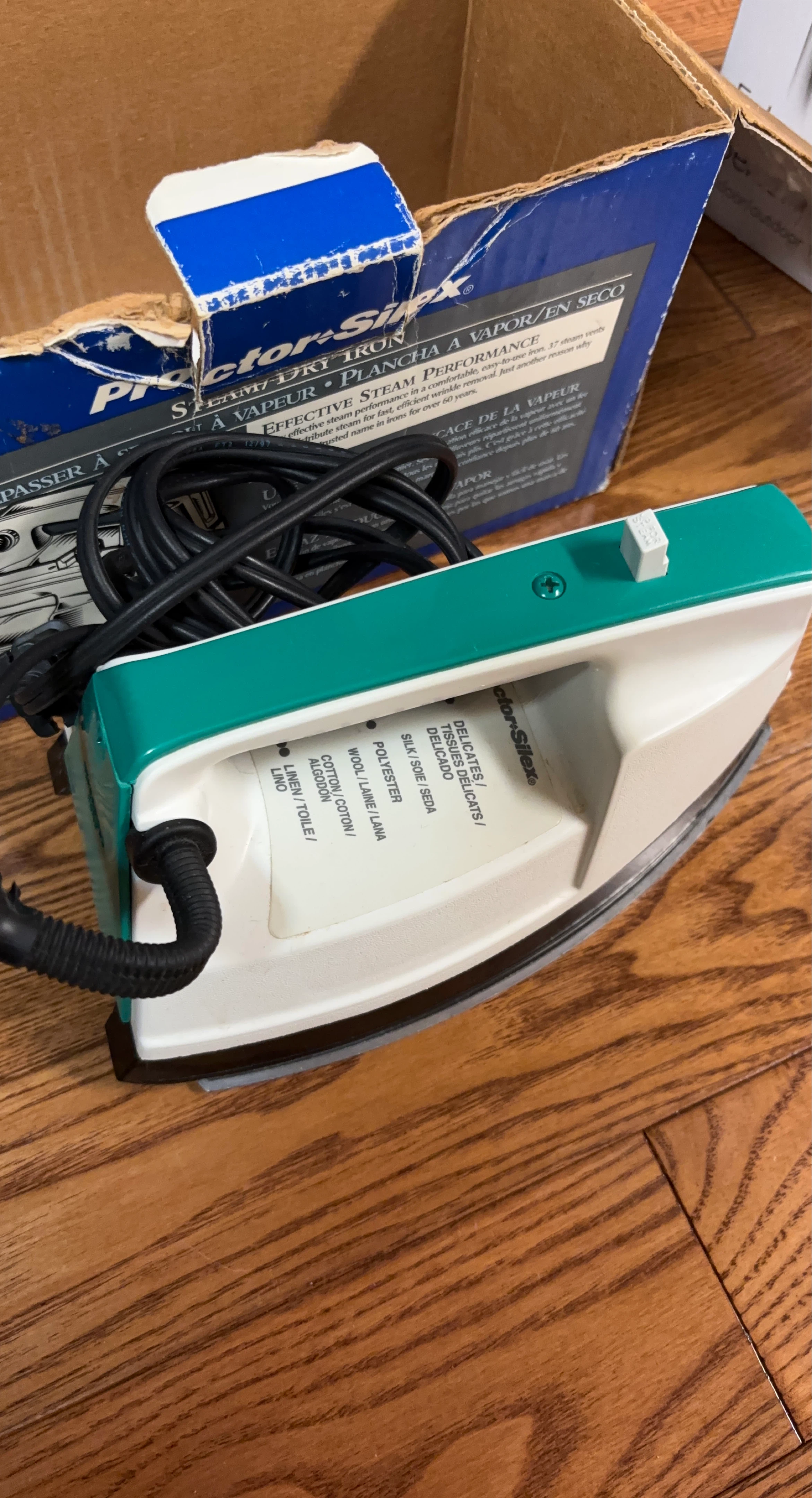 Proctor Silex Steam/Dry Iron