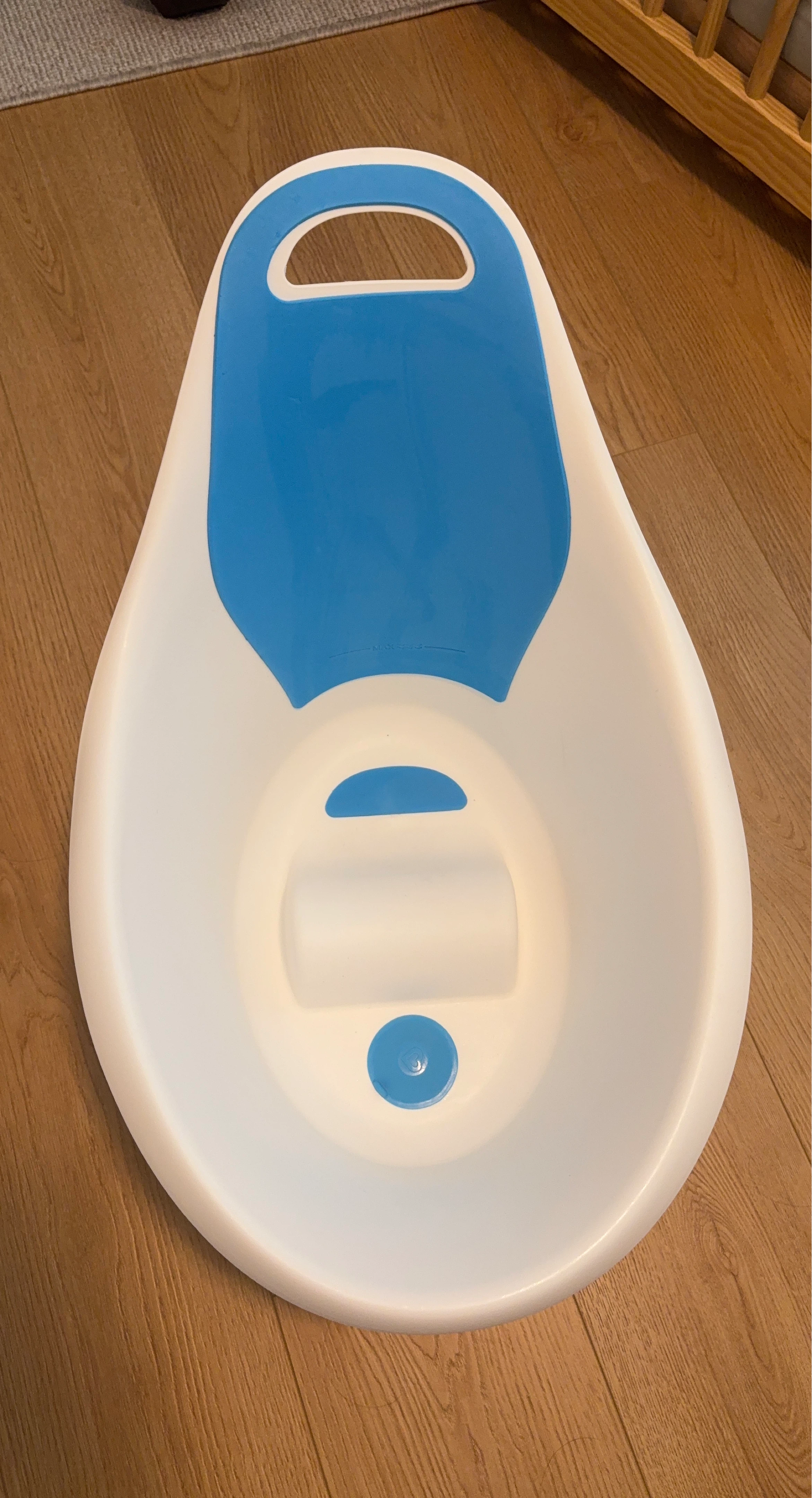 Blue and White Baby Bathtub
