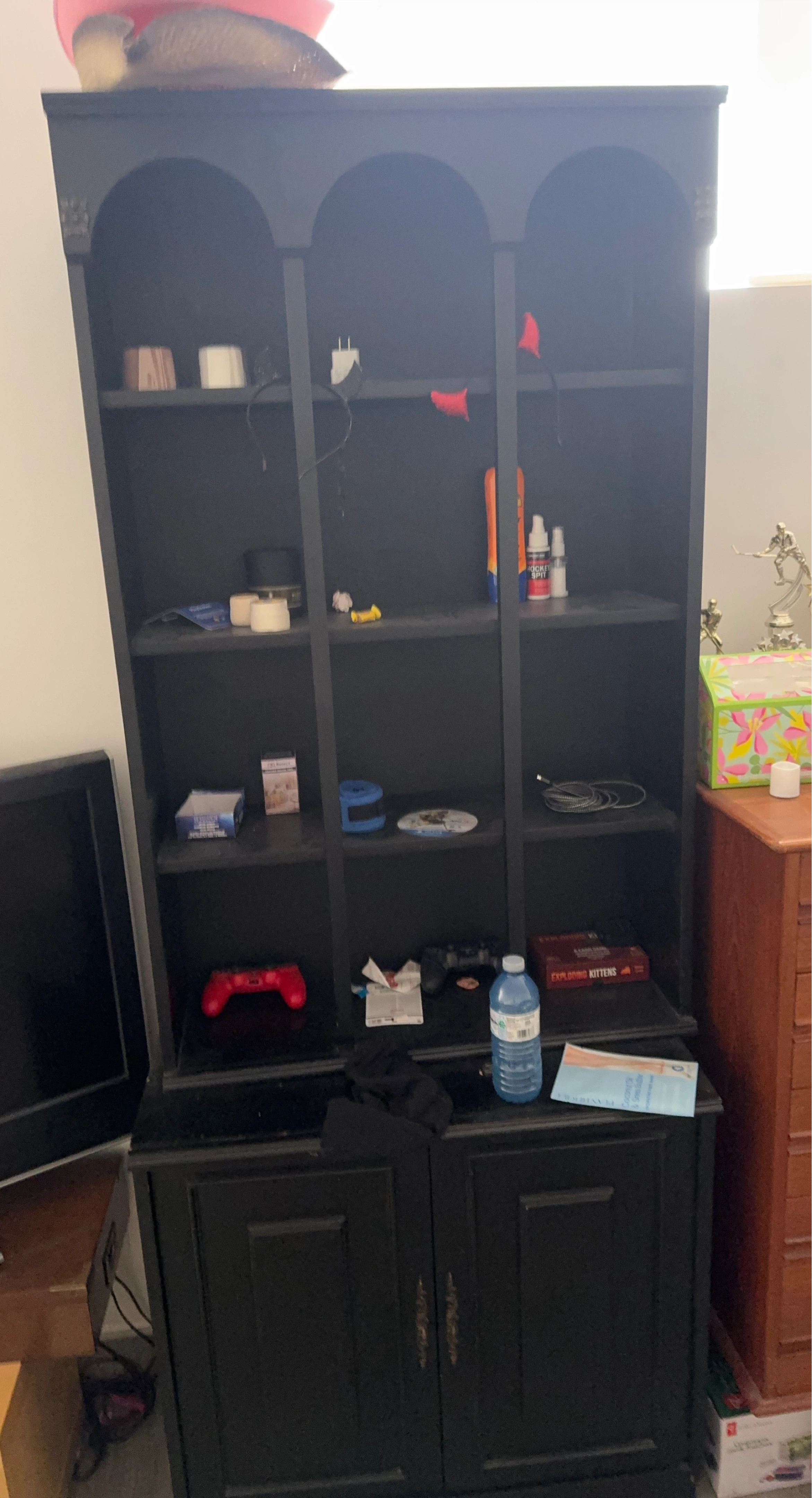 Black curio cabinet set