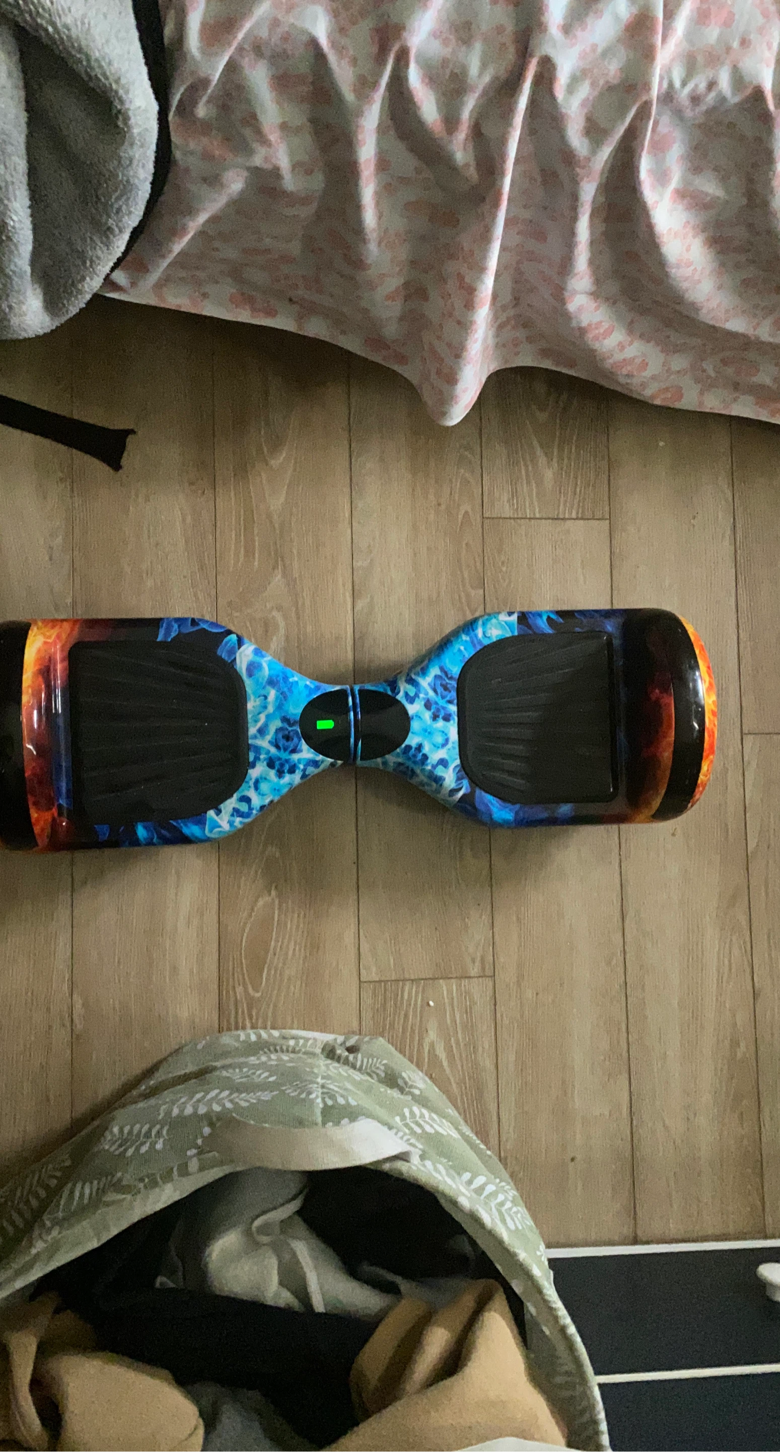 Hoverboard Self Balancing Scooter