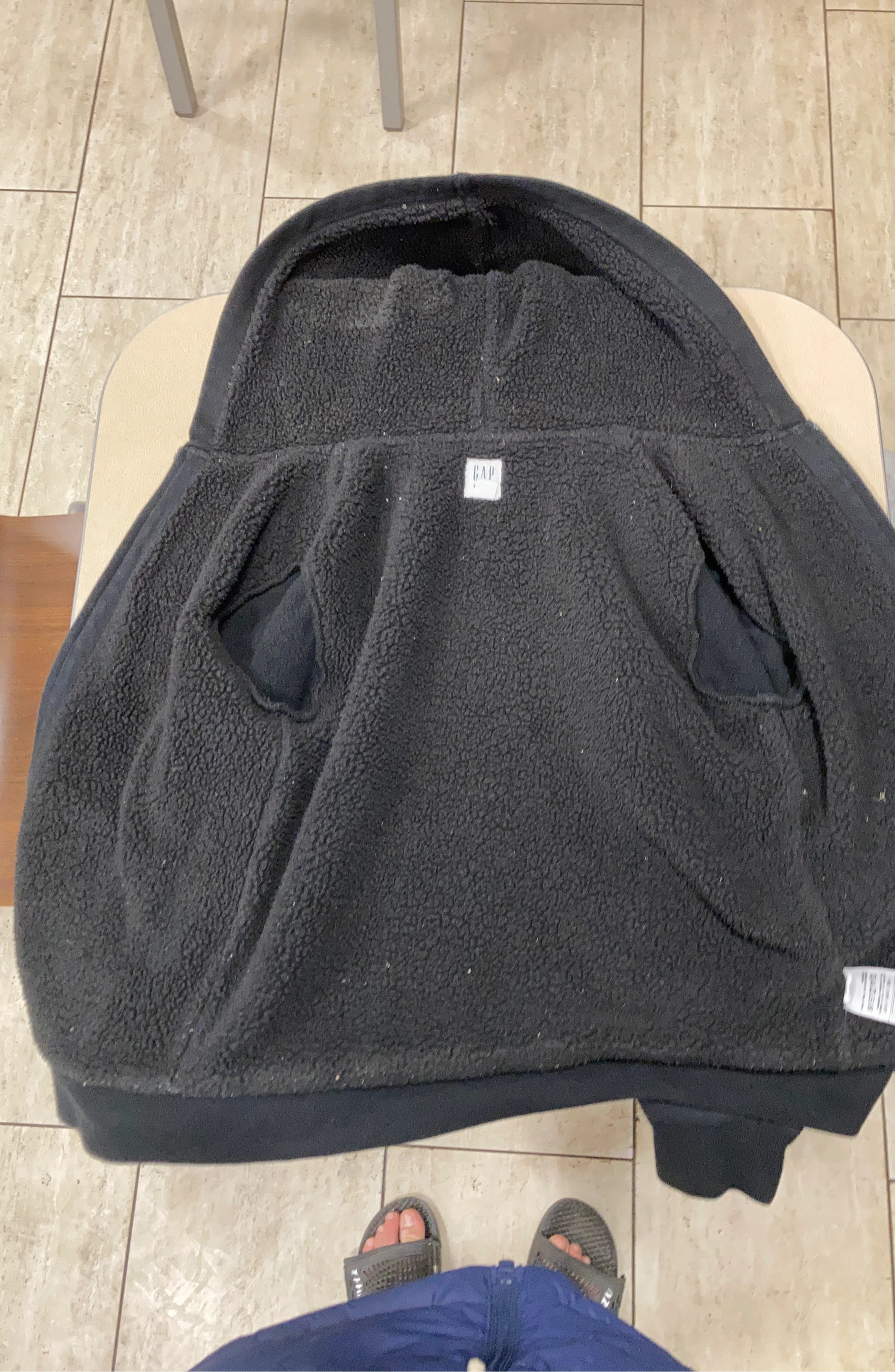 GAP Black Fleece Lined Hoodie - Size M (8-9)