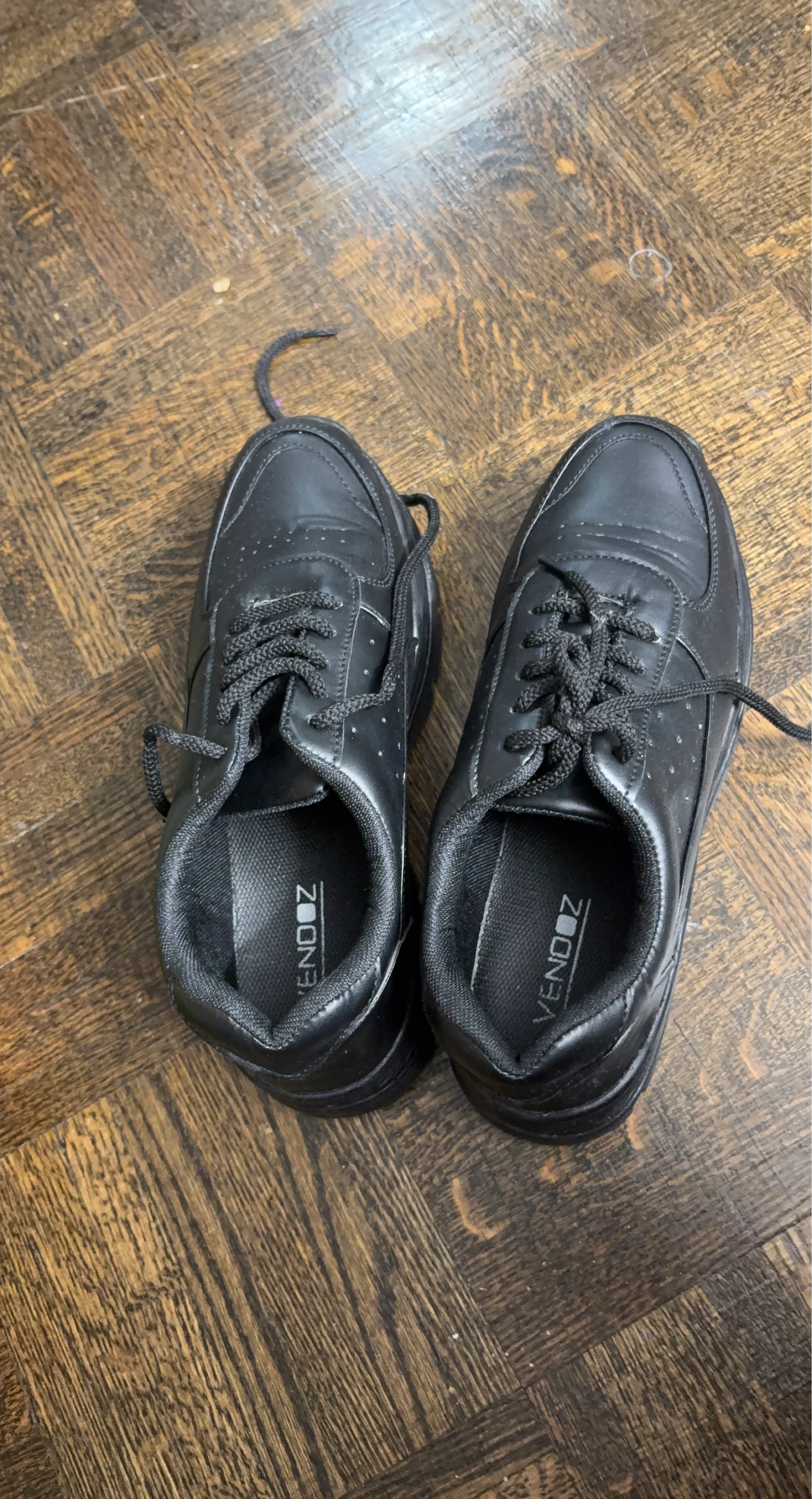 VENDOZ Black Lace-Up Shoes - Size 40