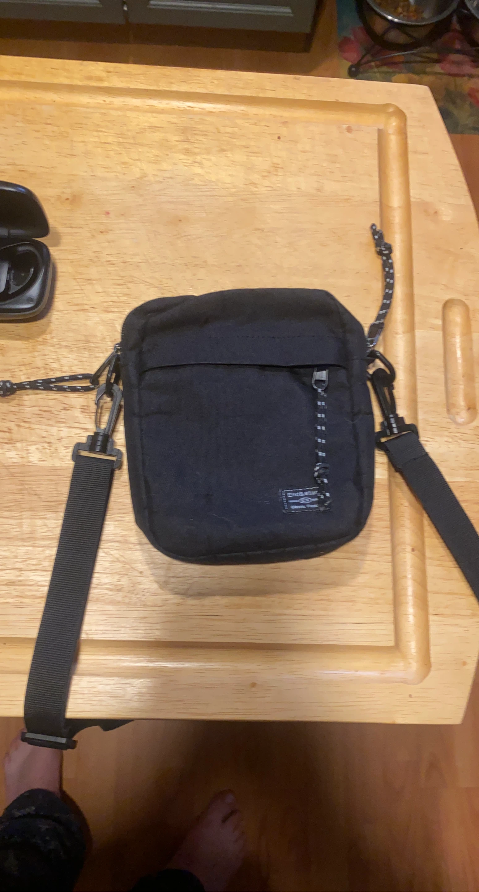 Enchill Star Black Crossbody Bag