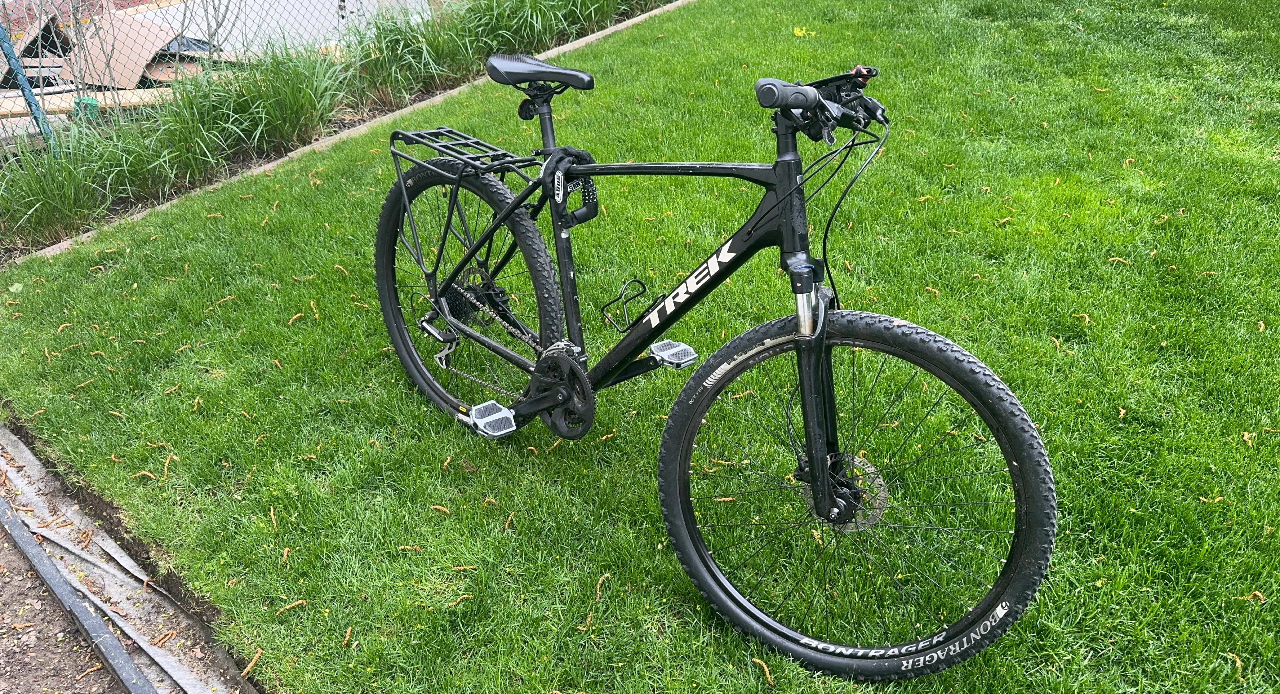 Trek Hybrid Bike - First offer