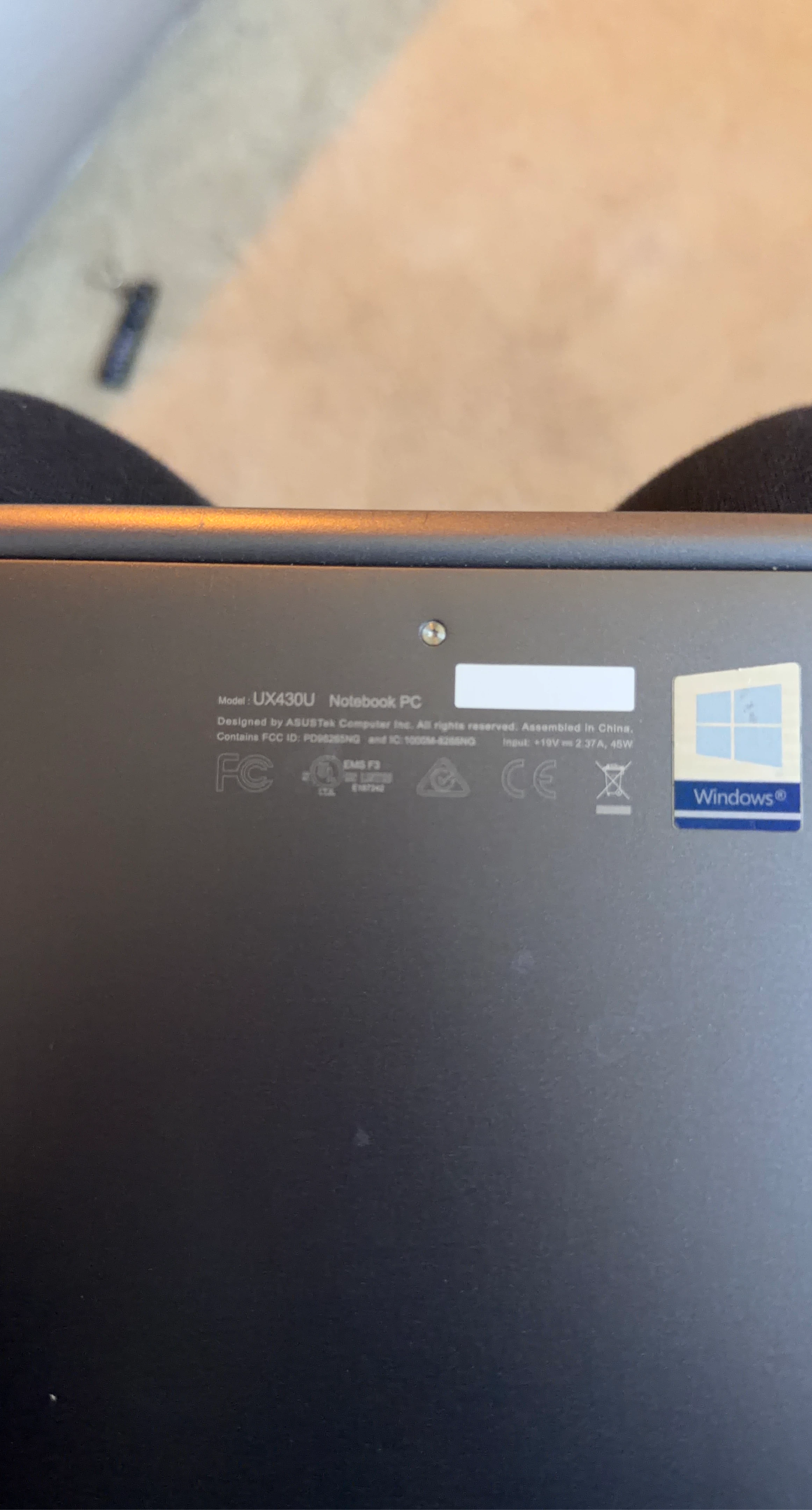 ASUS UX430U Notebook PC