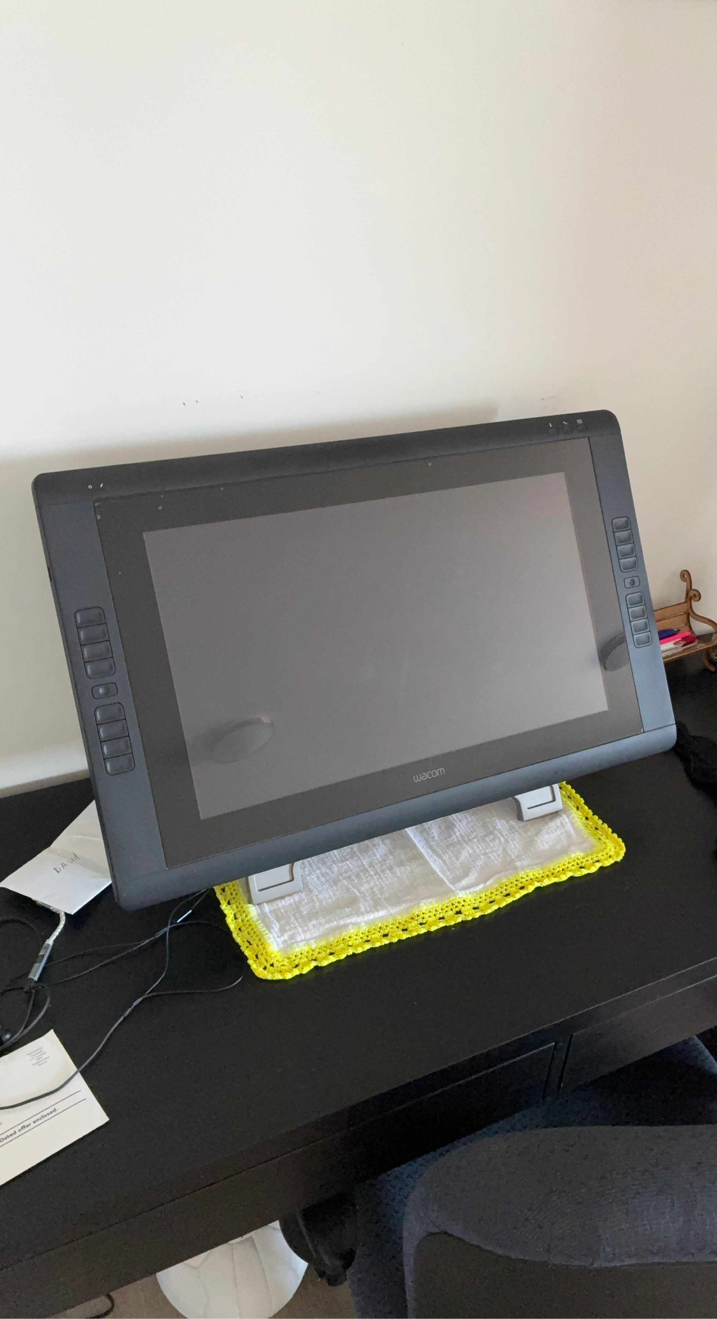 Wacom Cintiq HD22  Creative Pen Display