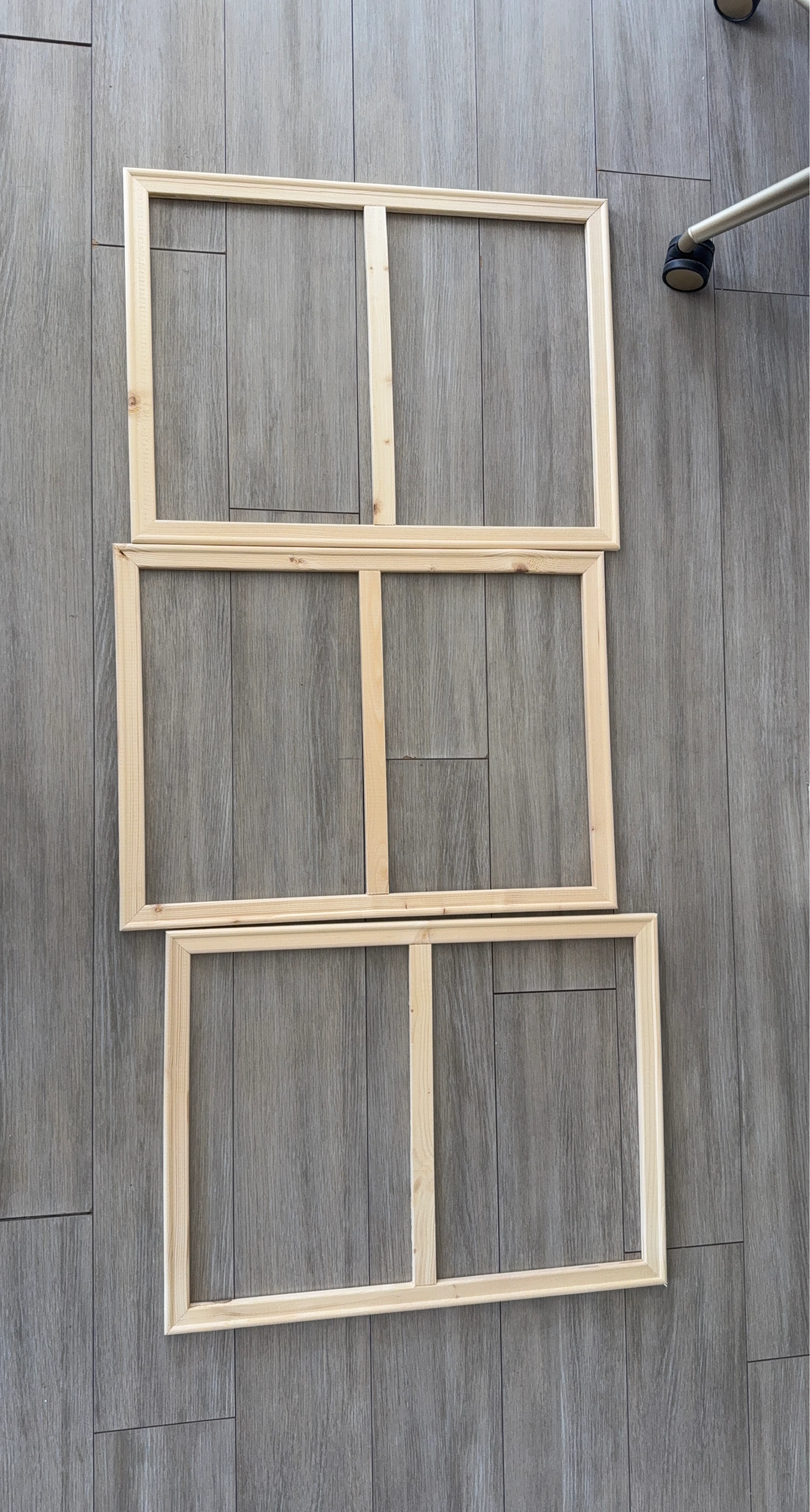 3 Wooden Stretcher Bars for Canvas Painting