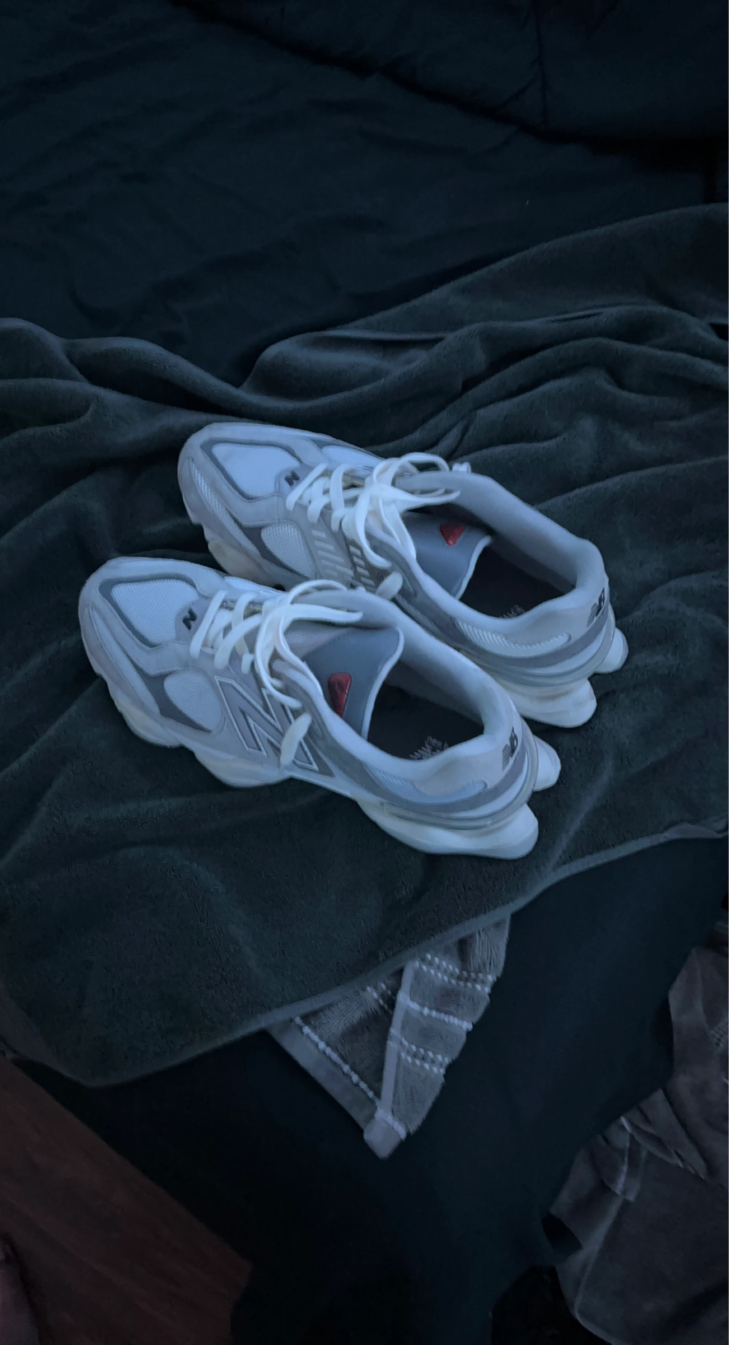 New Balance 2002R Grey Running Shoes