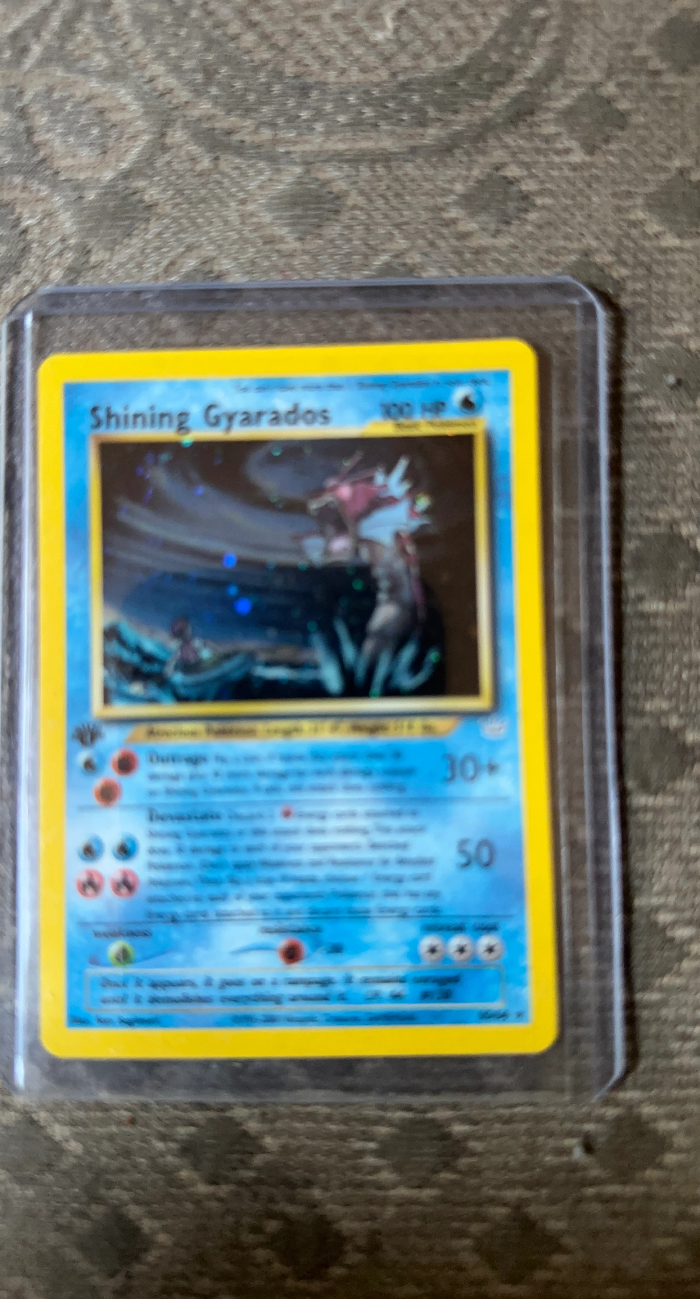 Shining Gyarados Pokemon Card