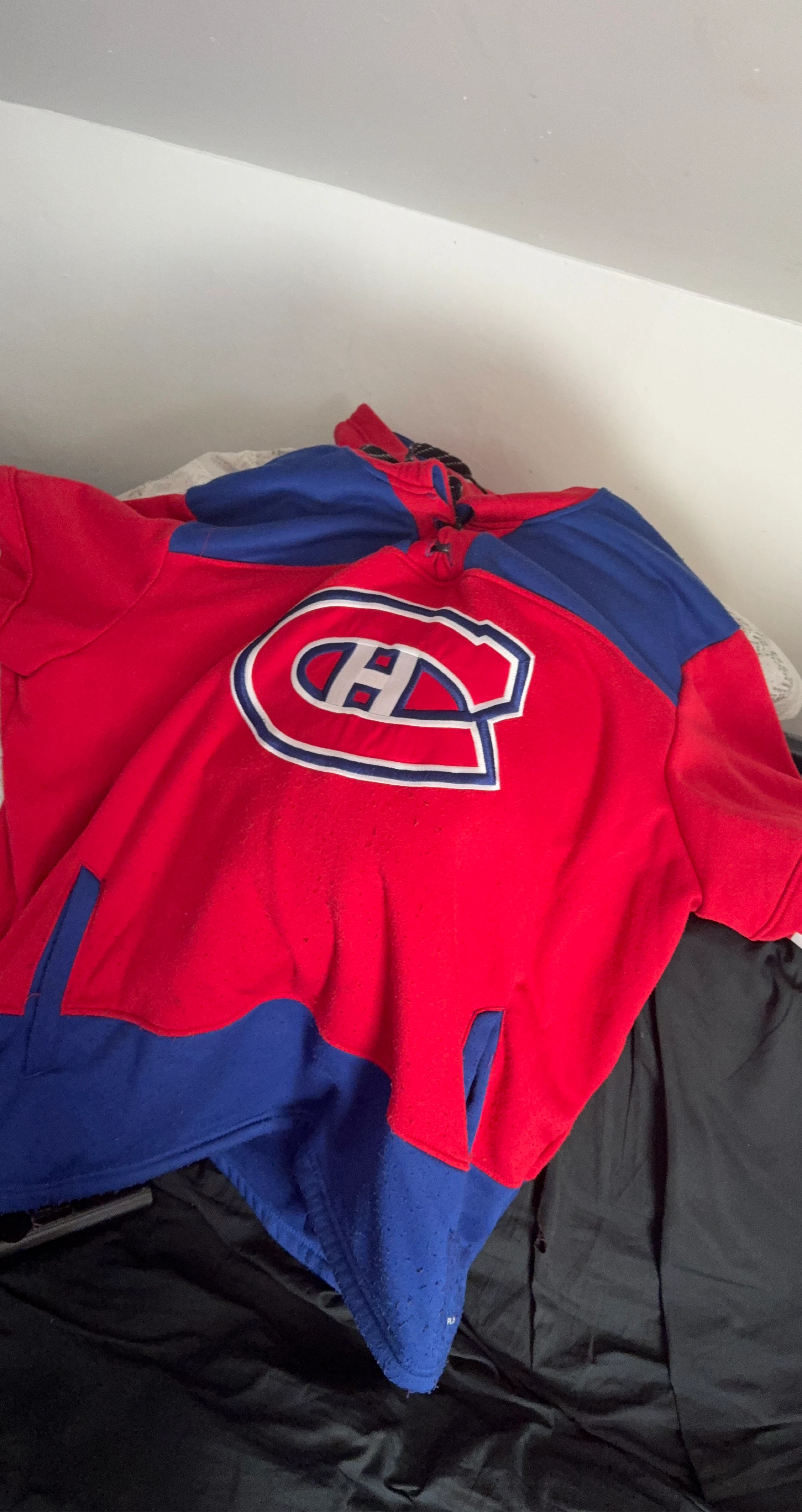 Reebok Montreal Canadiens "Face Off Collection" Hoodie