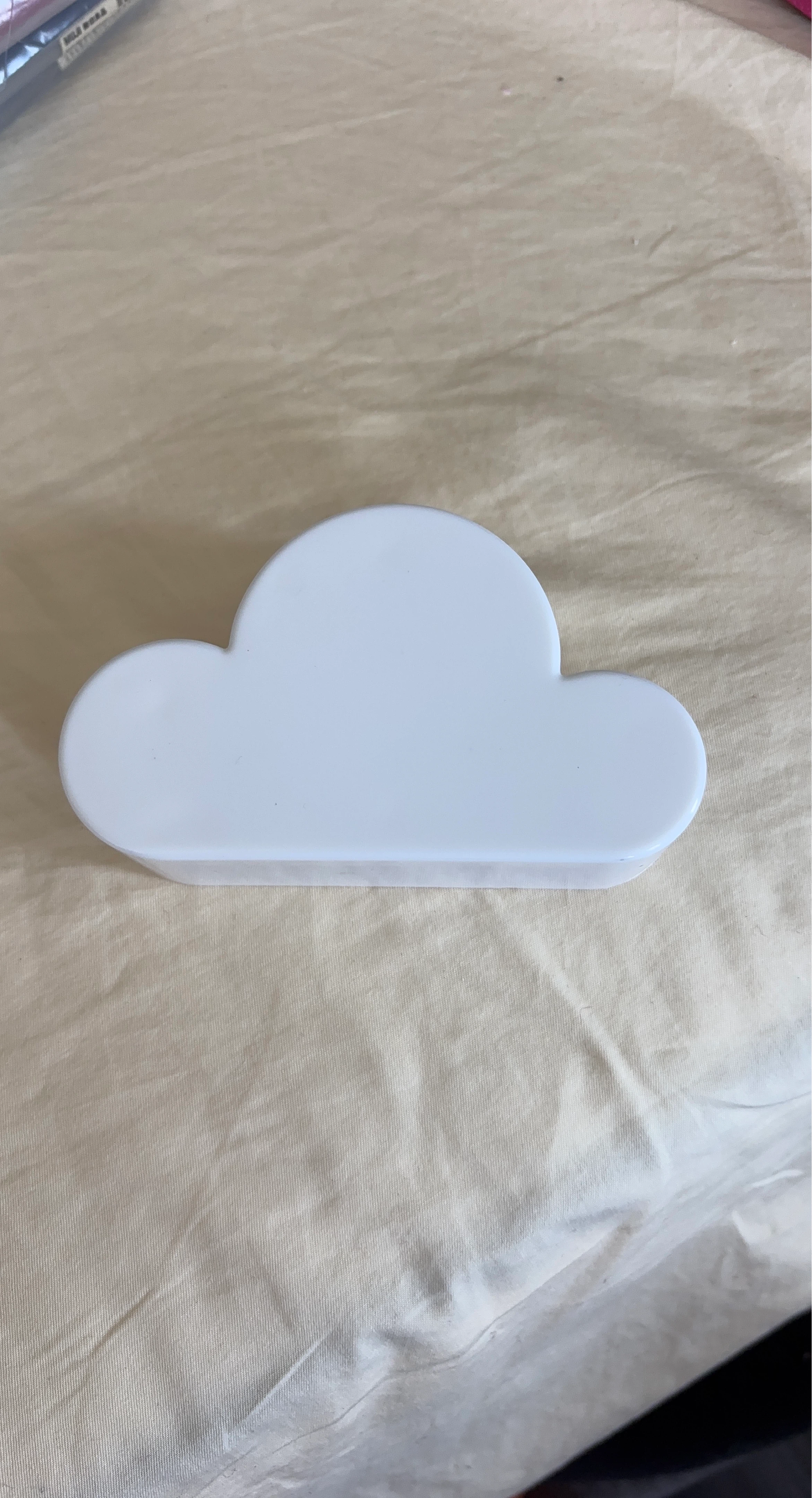 White Cloud Key Holder