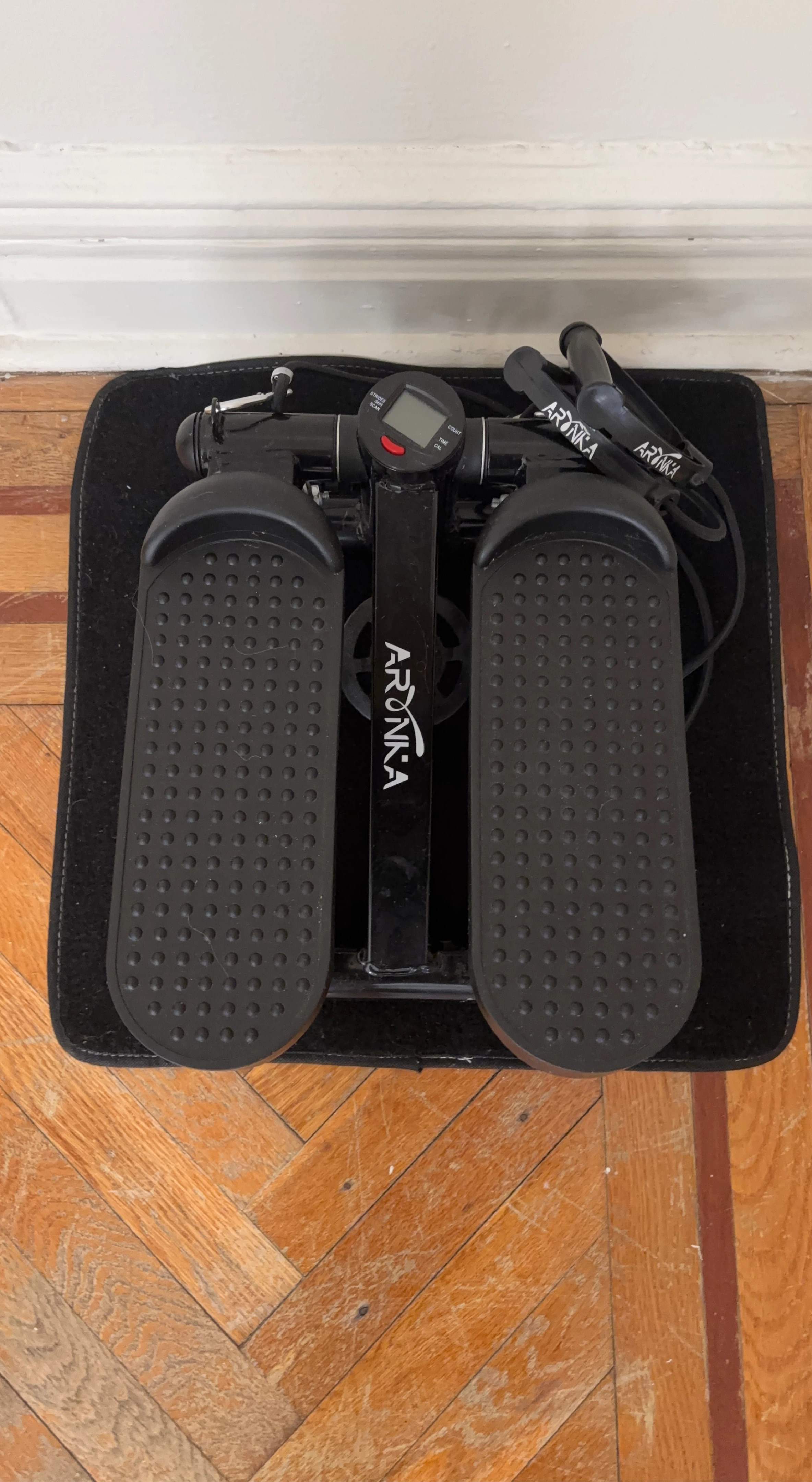 ARONKA Mini Stepper with Resistance Bands