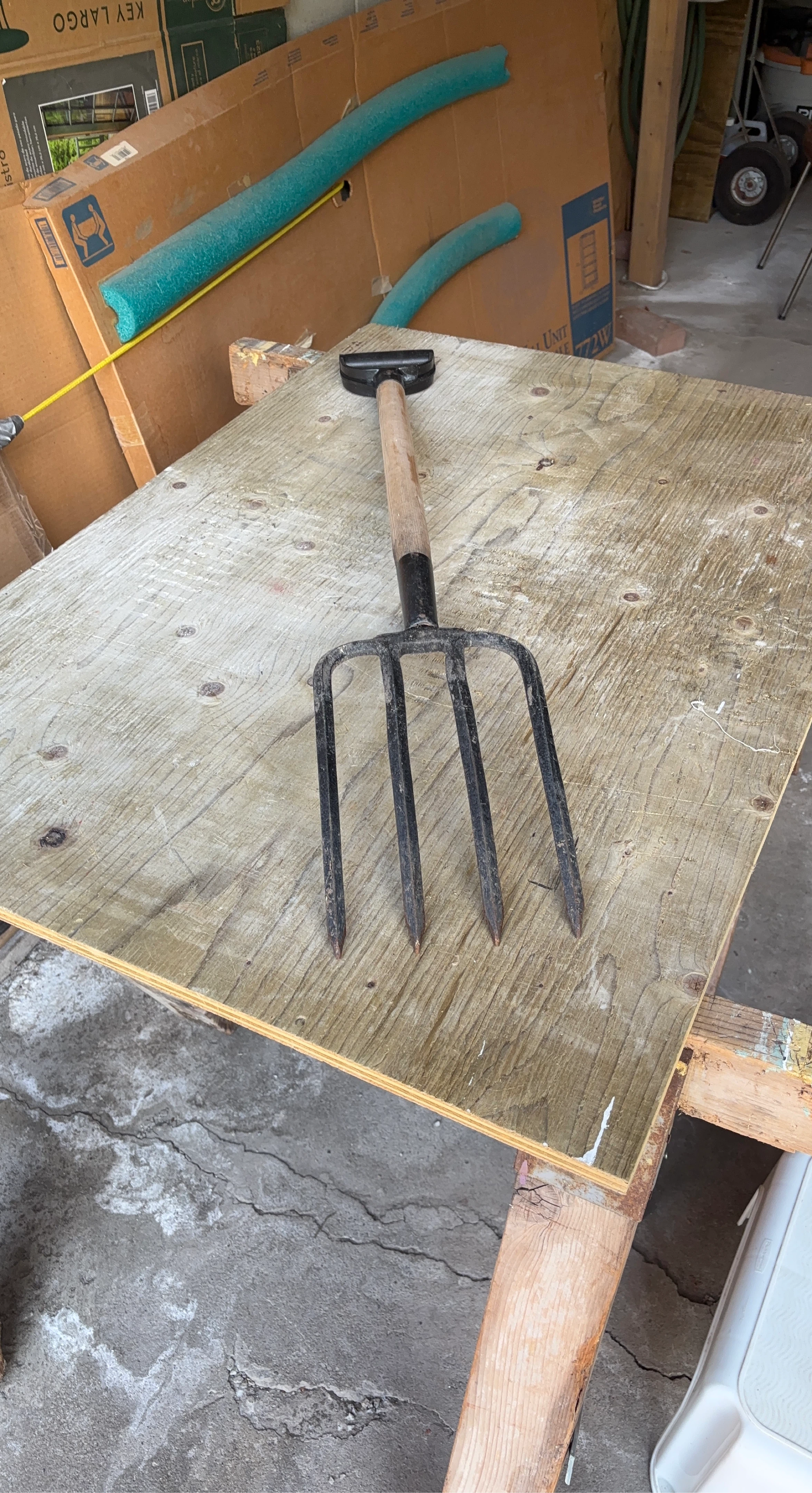 4-Tine Garden Pitchfork