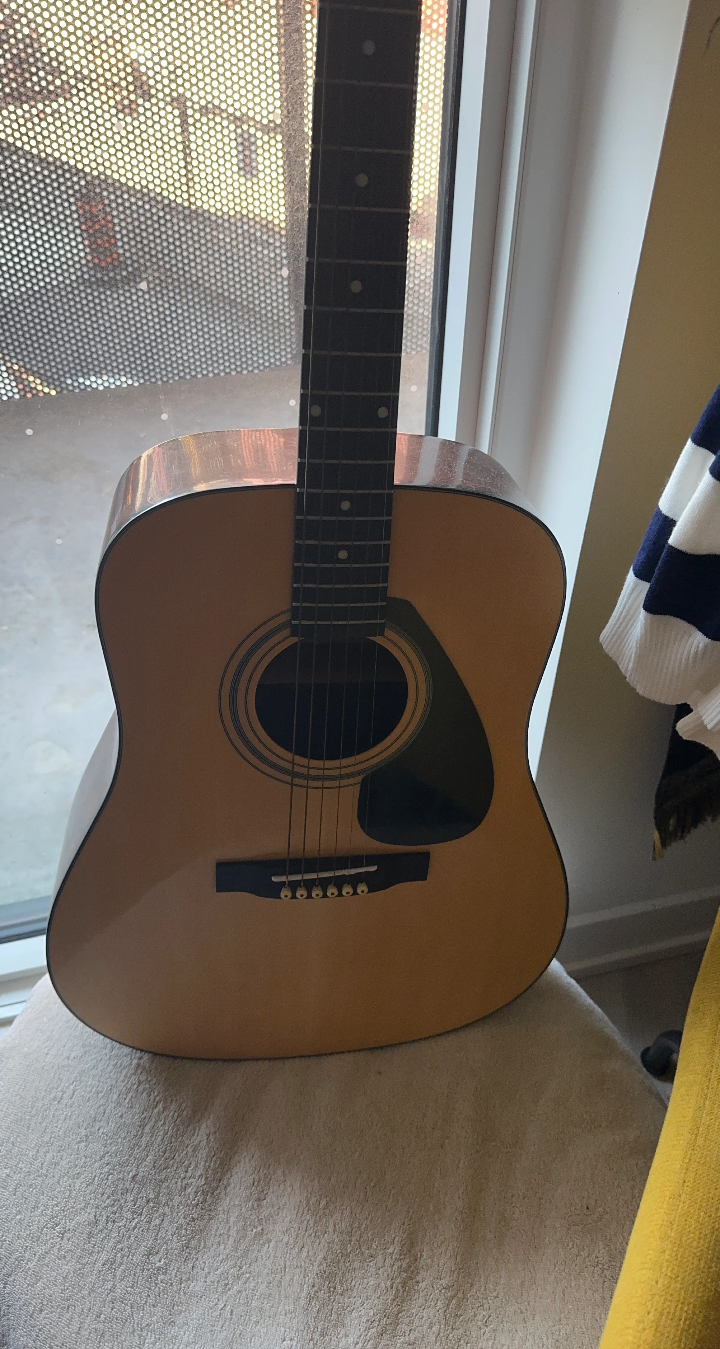 Acoustic Guitar - Natural Wood Finish
