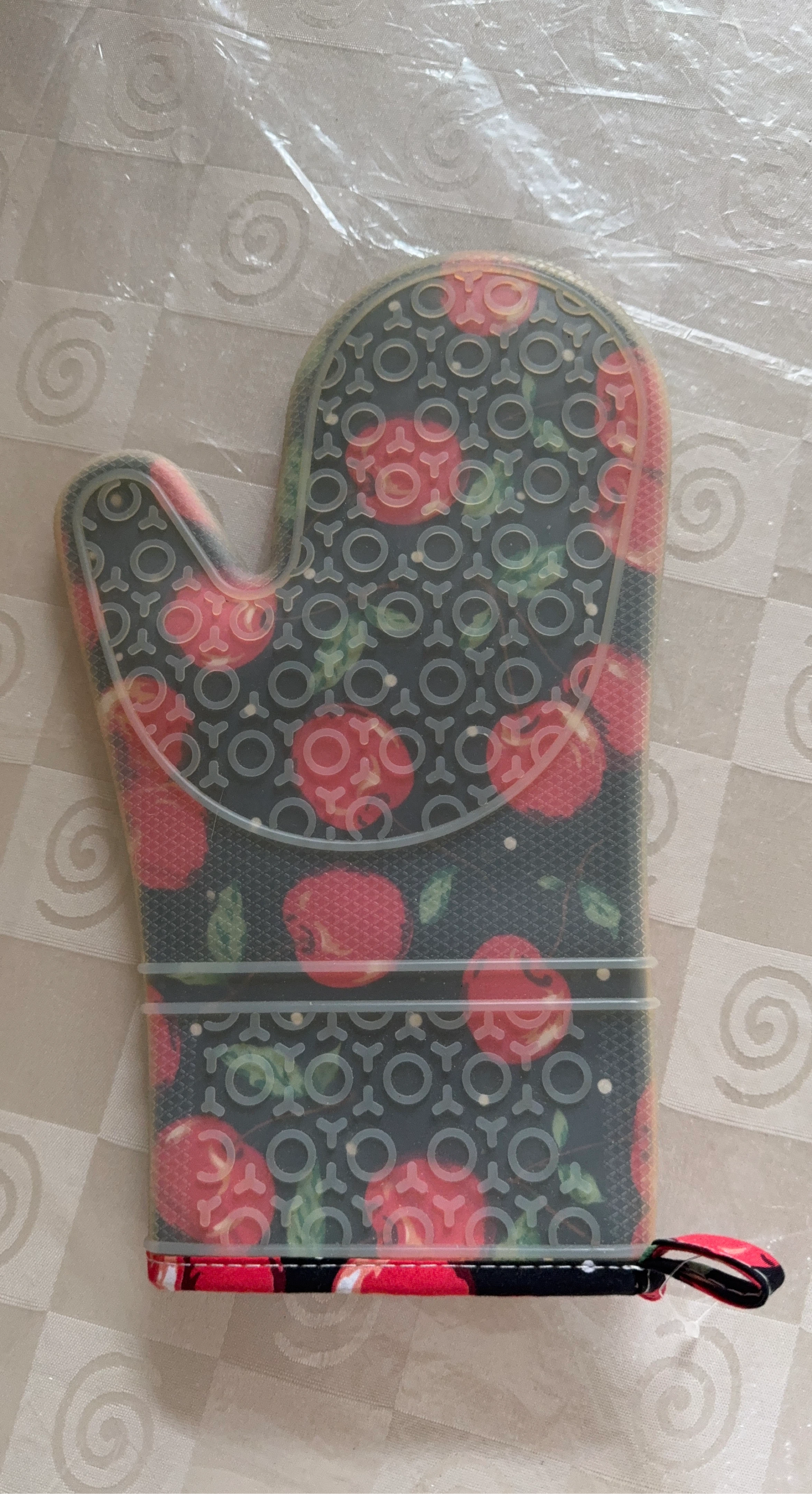 Silicone Oven Mitt with Cherry Print