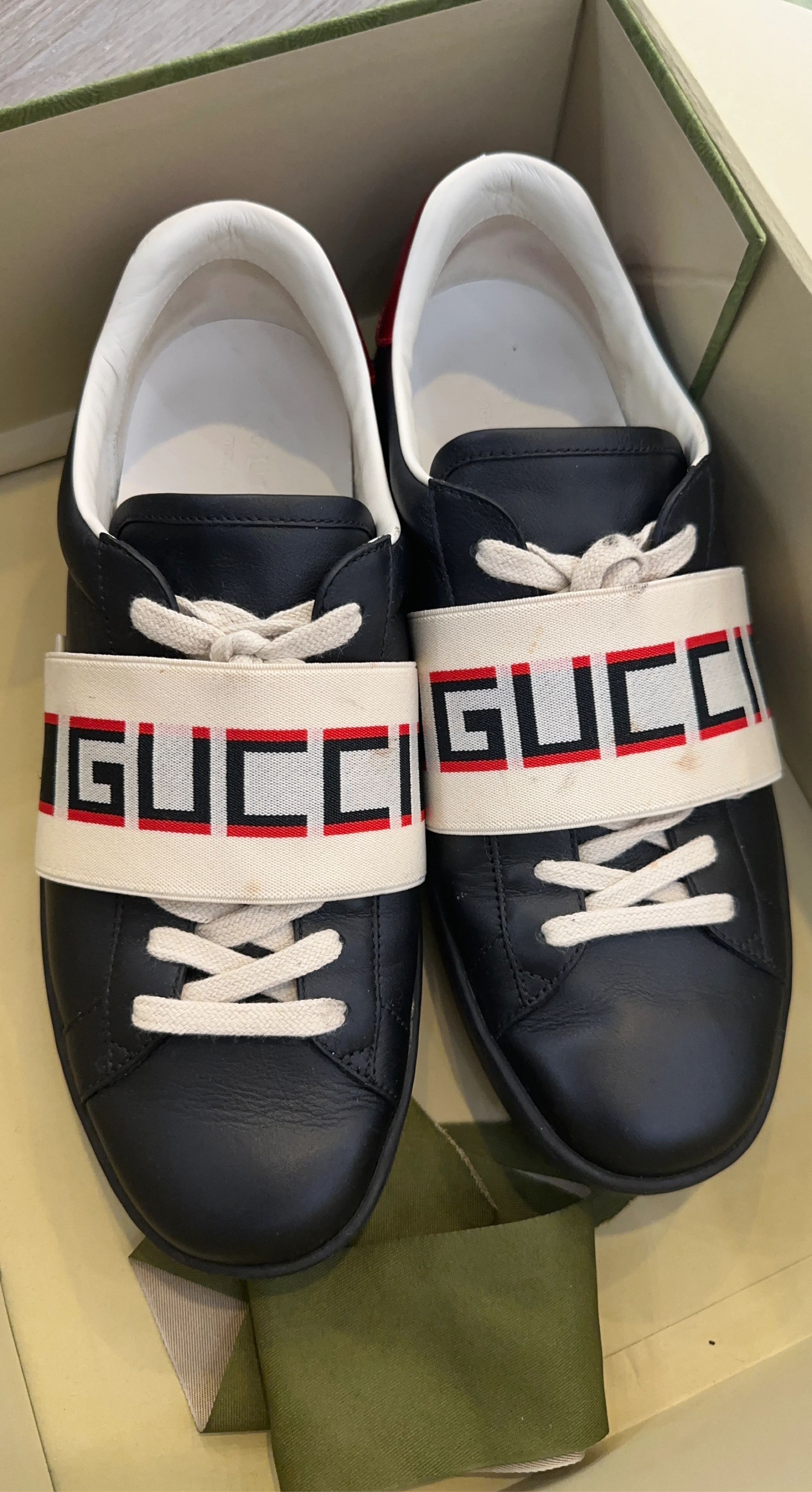 Gucci Black Leather Sneakers with Logo Strap - Size 8.5