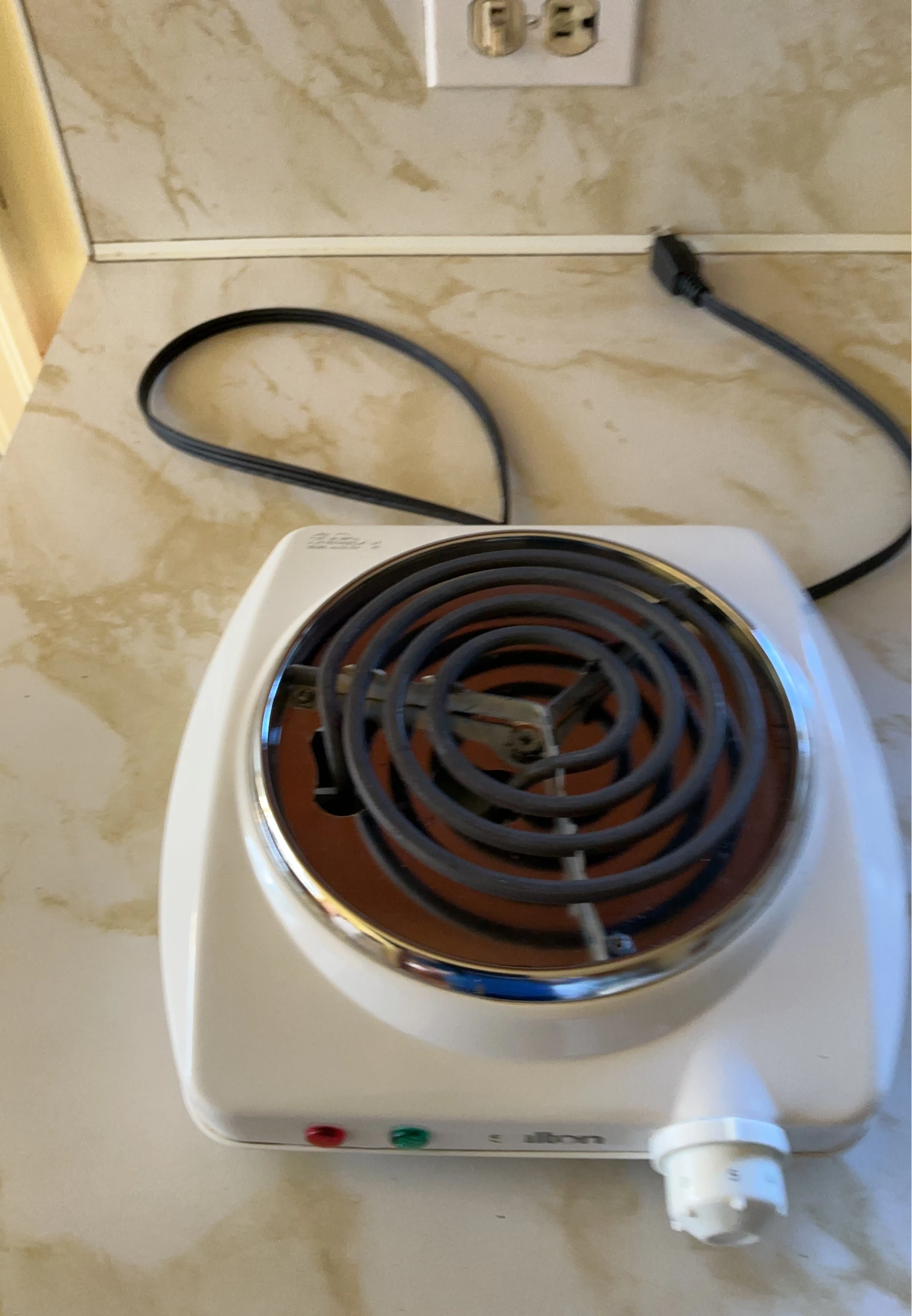 Salton Single Electric Burner Hot Plate