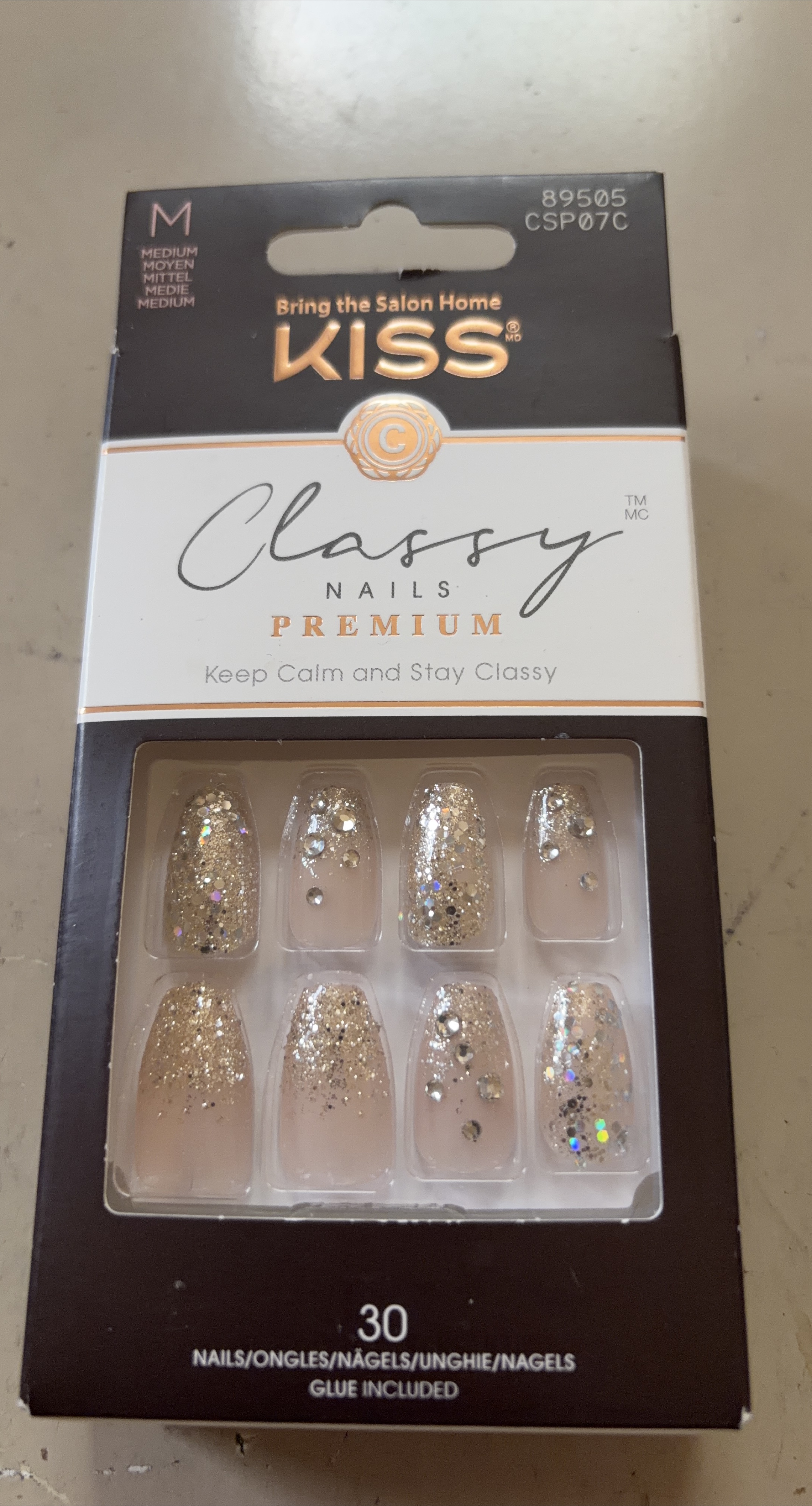 KISS Classy Premium Medium Press-On Nails