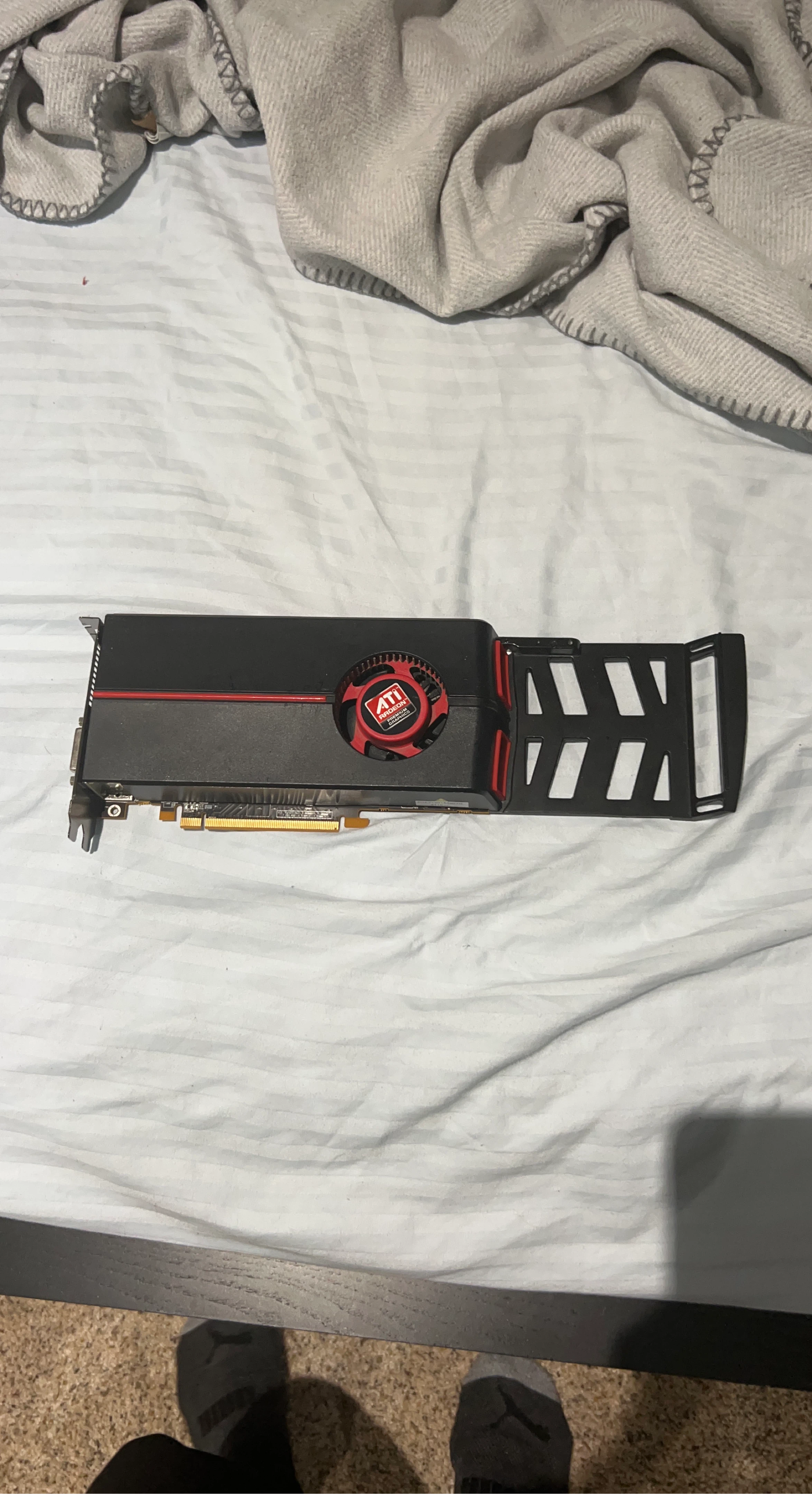 ATI Radeon HD 5770 Graphics Card 1GB