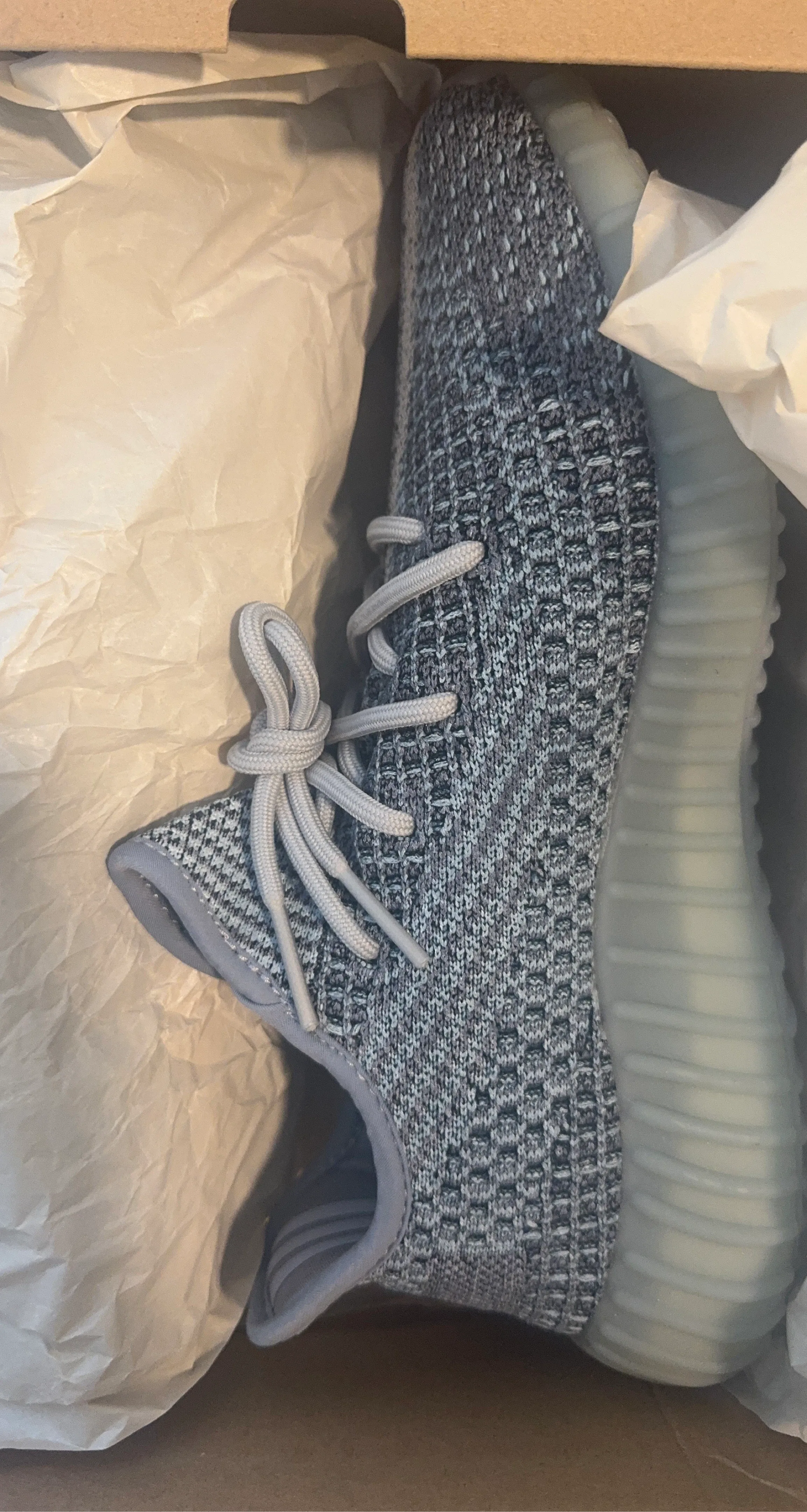 Adidas Yeezy Boost 350 V2 Ash Blue GY7657