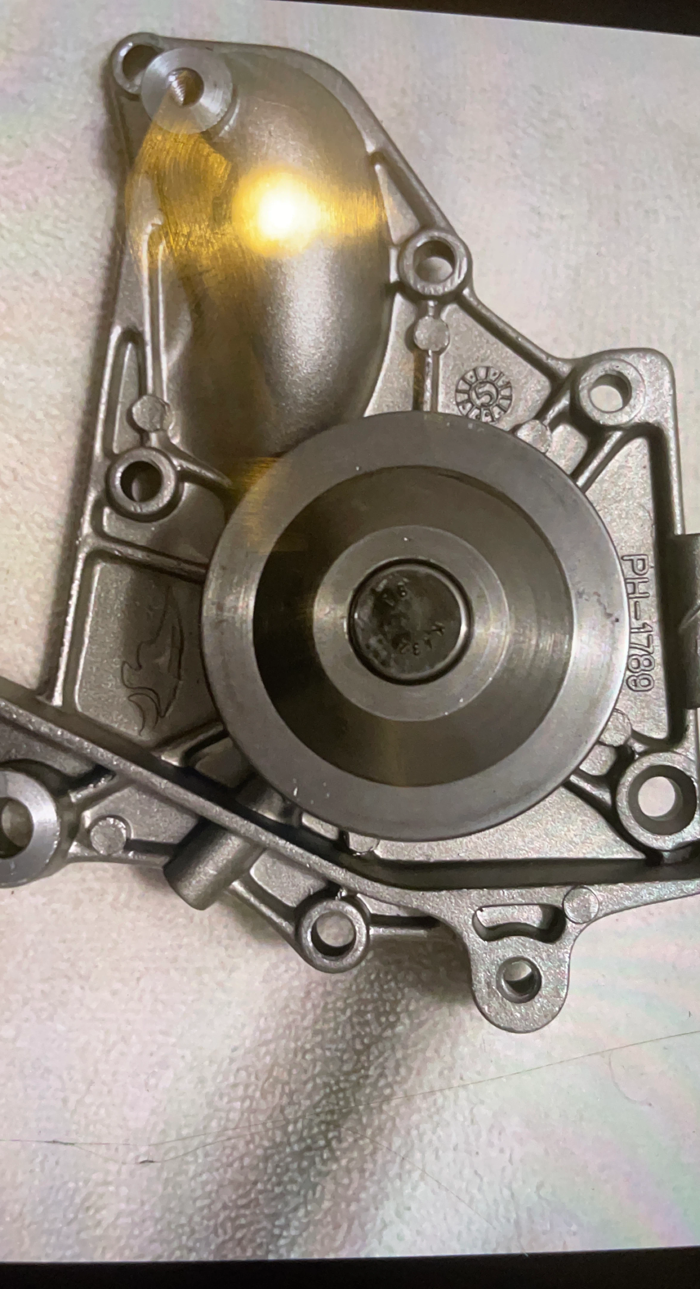BOSCH Water Pump for Toyota, Part #97069