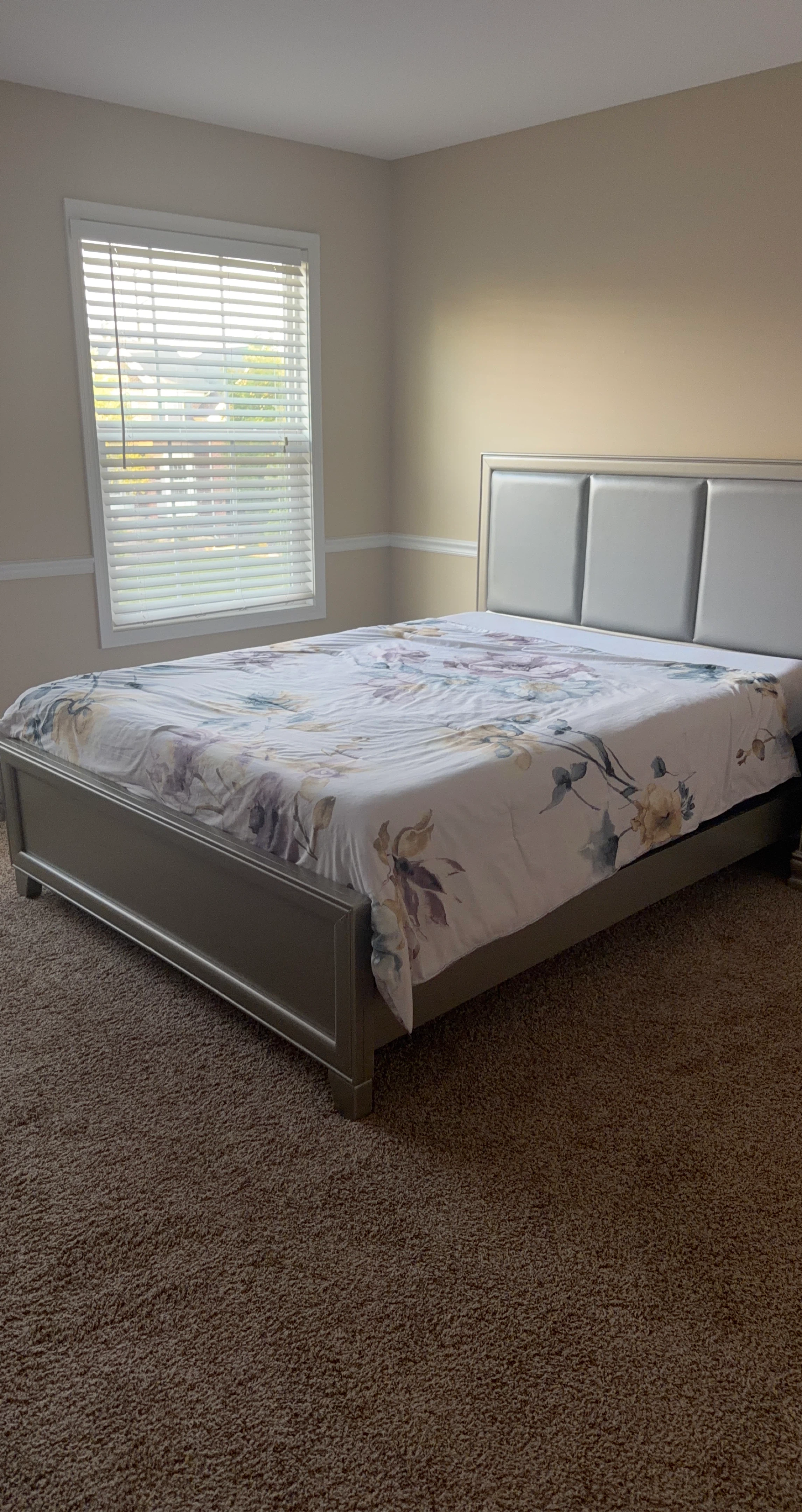 Gray Upholstered Headboard Bed Frame