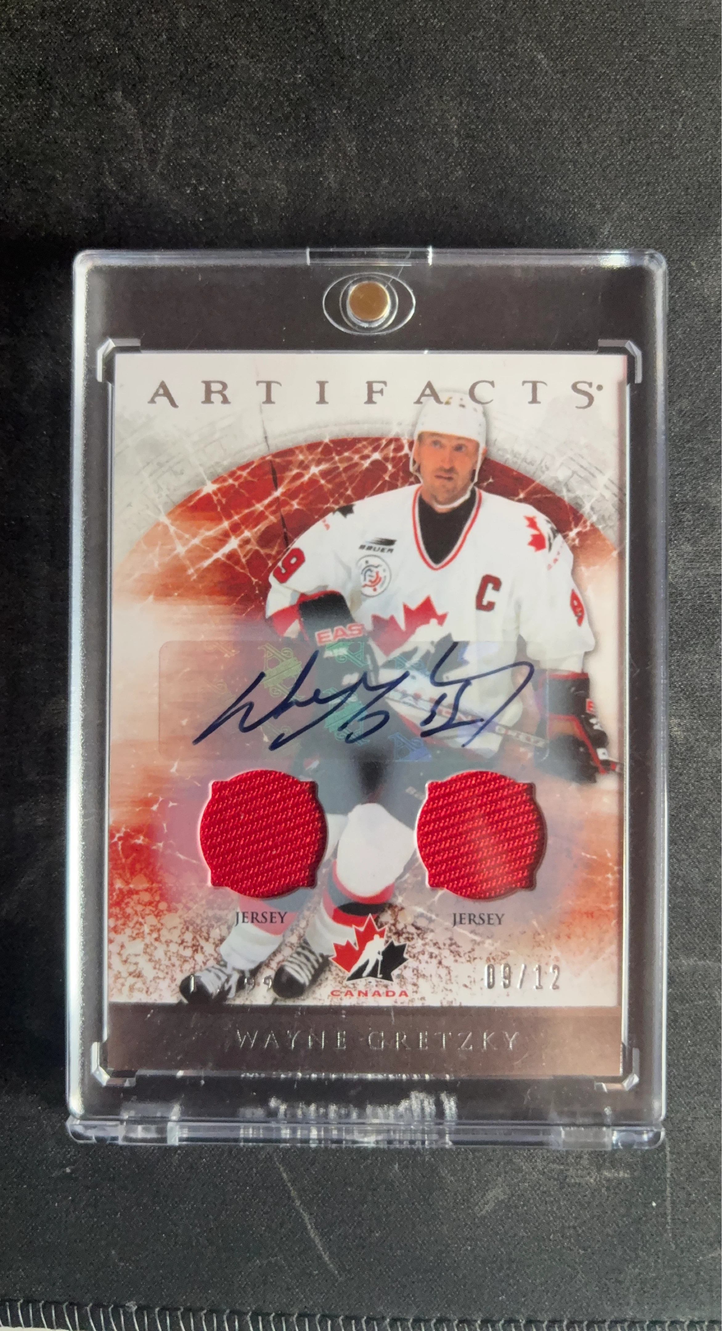 Wayne Gretzky 2012-13 Artifacts Hockey Jersey Card 09/12