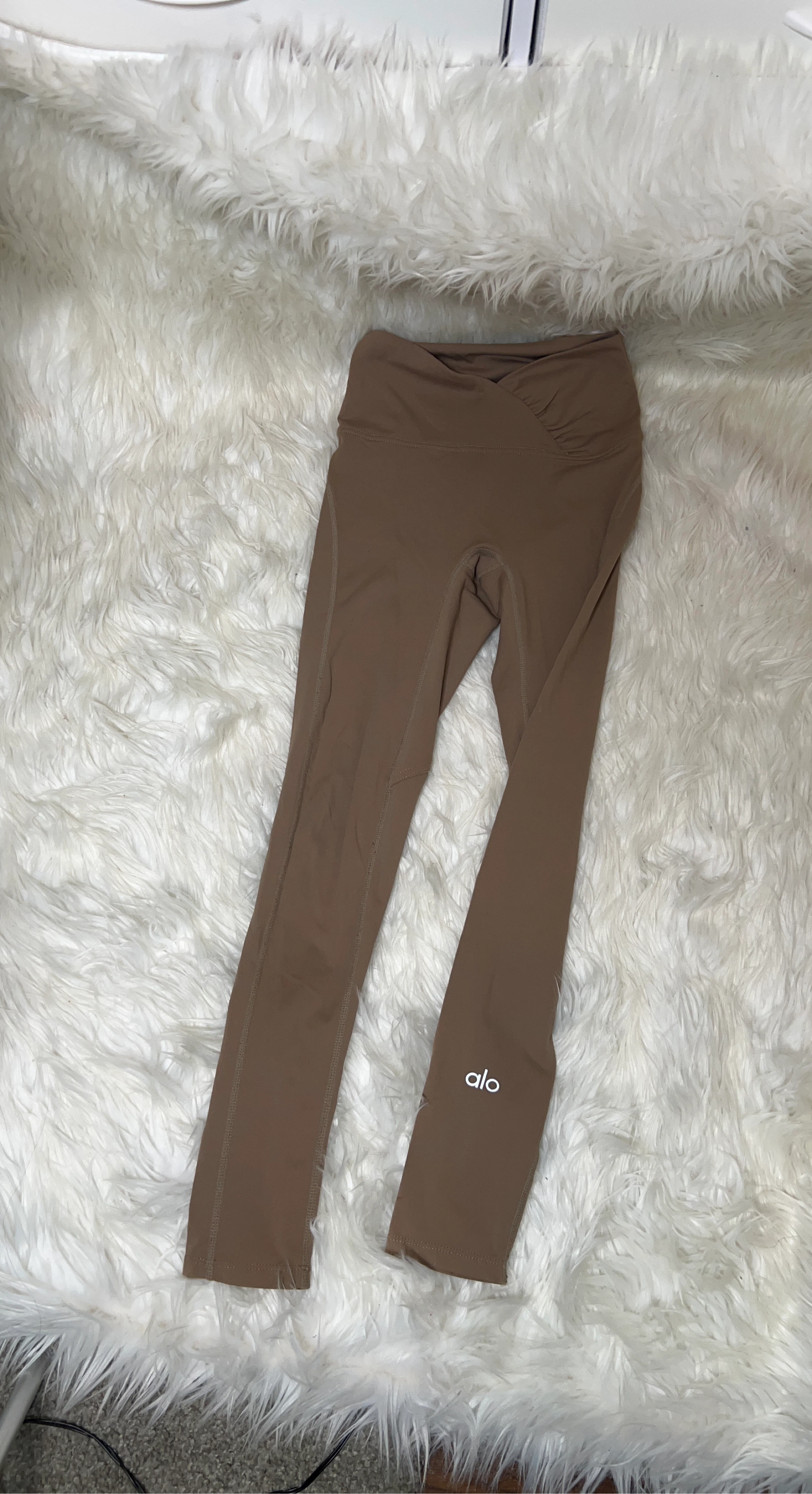Alo Yoga High-Waist Leggings - Brown