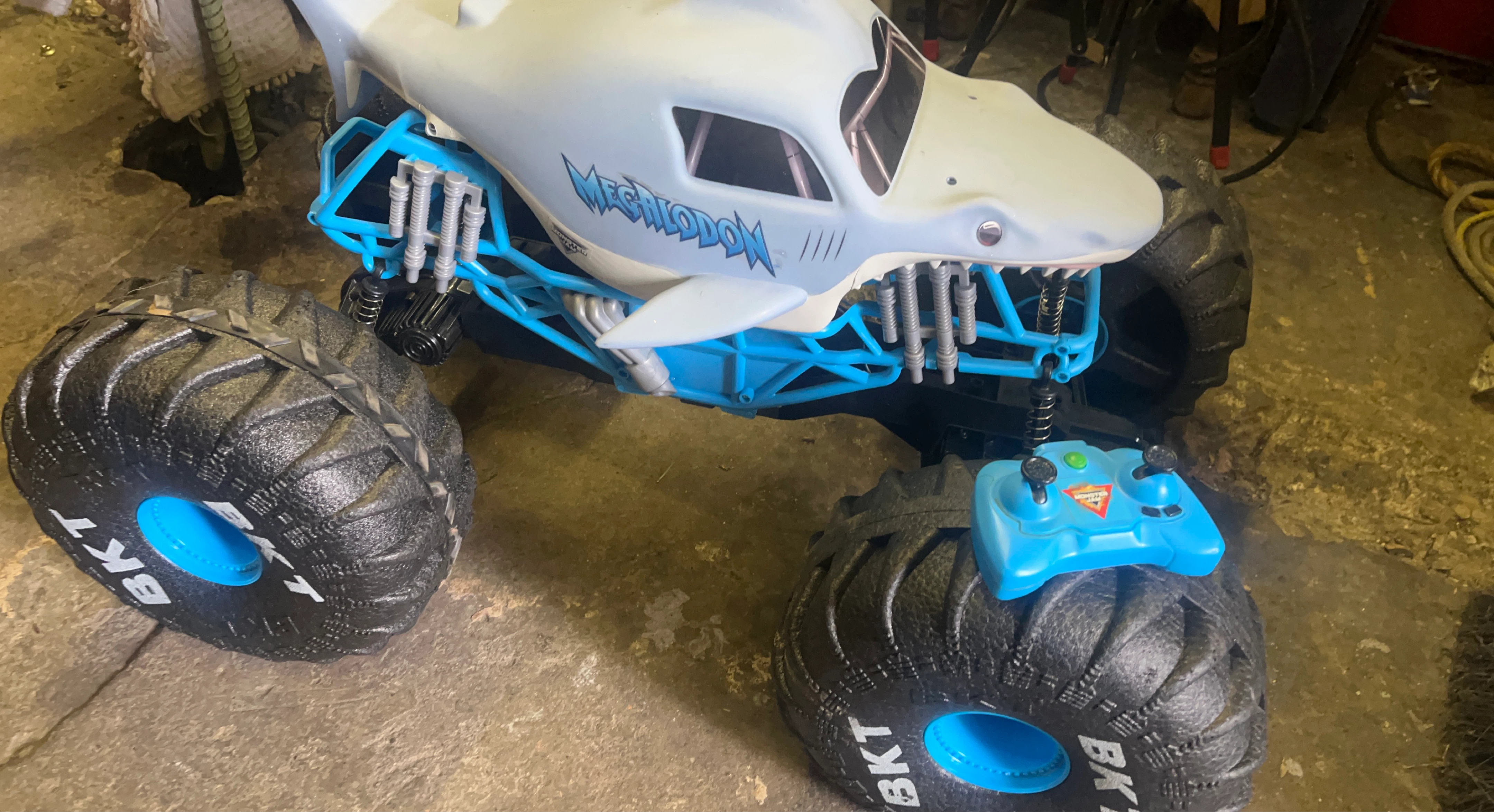 Hot Wheels Monster Truck Megalodon RC Toy