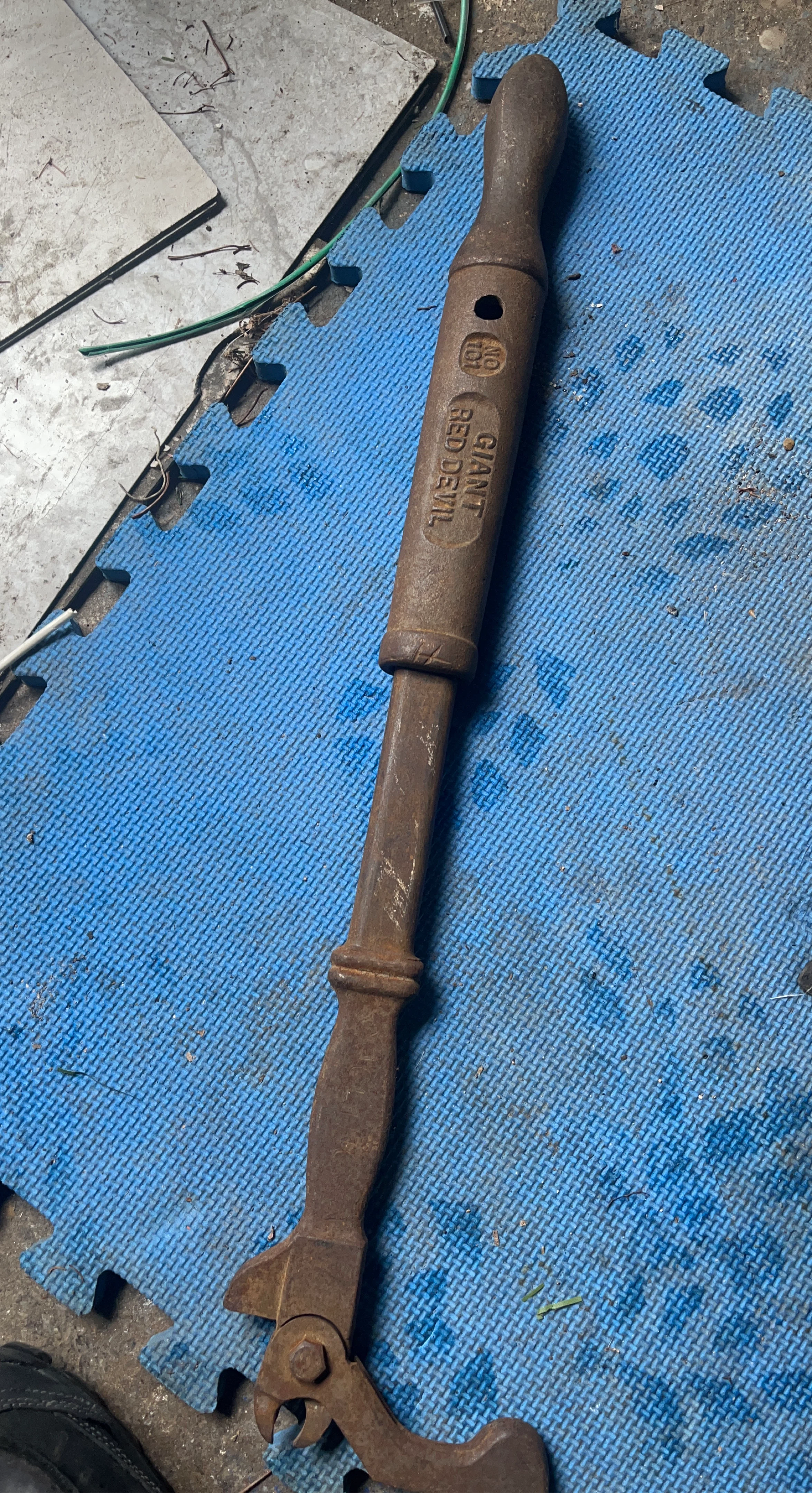 Giant Red Devil Pliers Tool