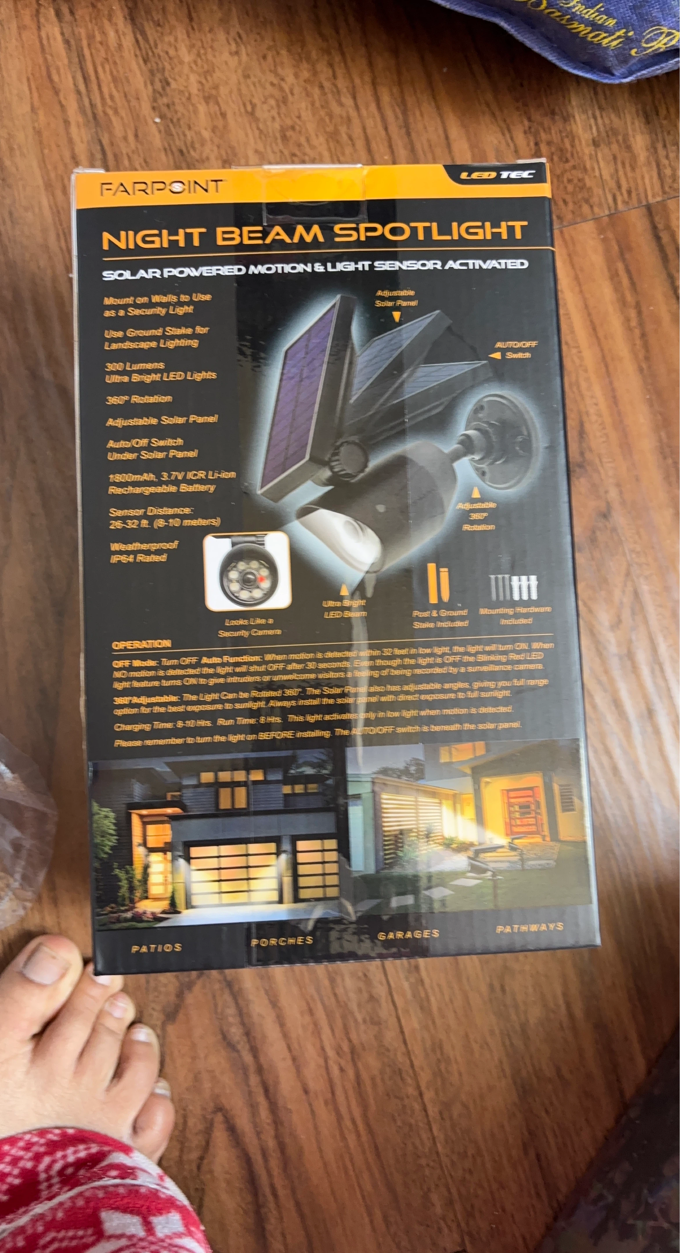 Night Beam Spotlight Solar Powered& Light Sensor Activated