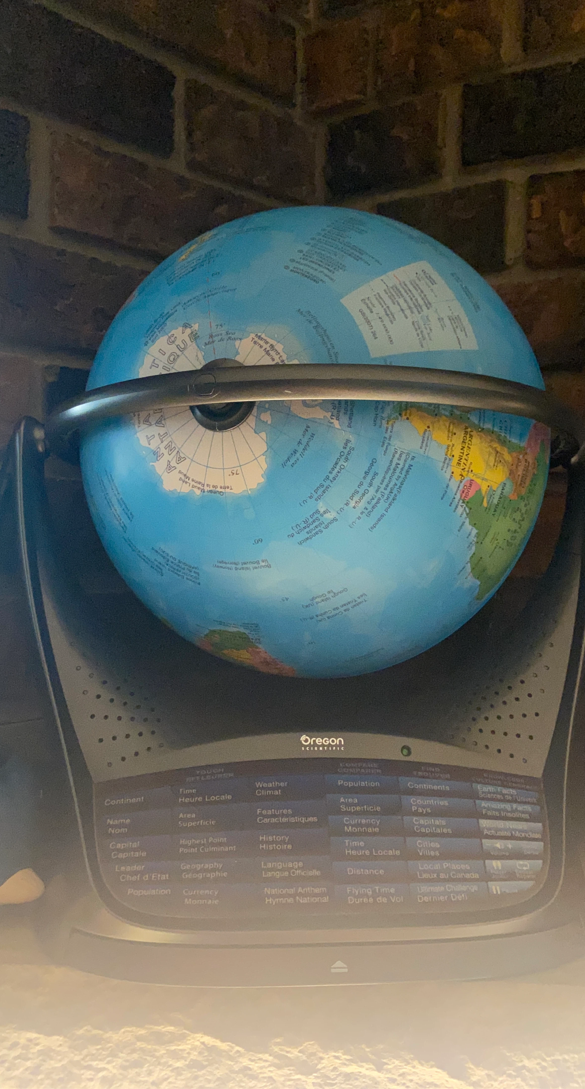 Oregon Scientific Interactive Globe